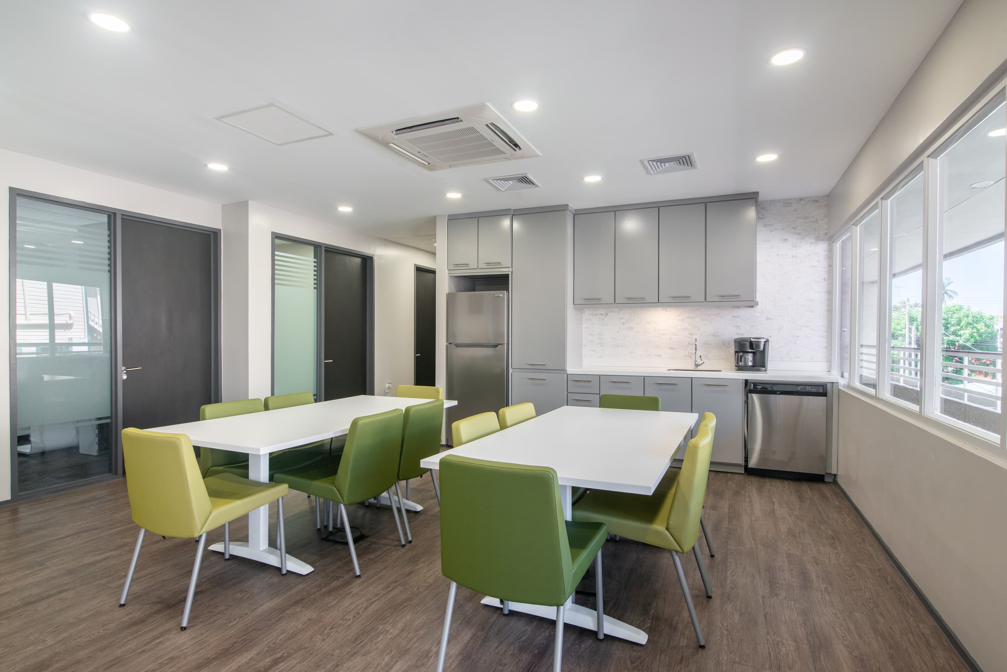 GUYANA, Georgetown, Waterloo Street image 4