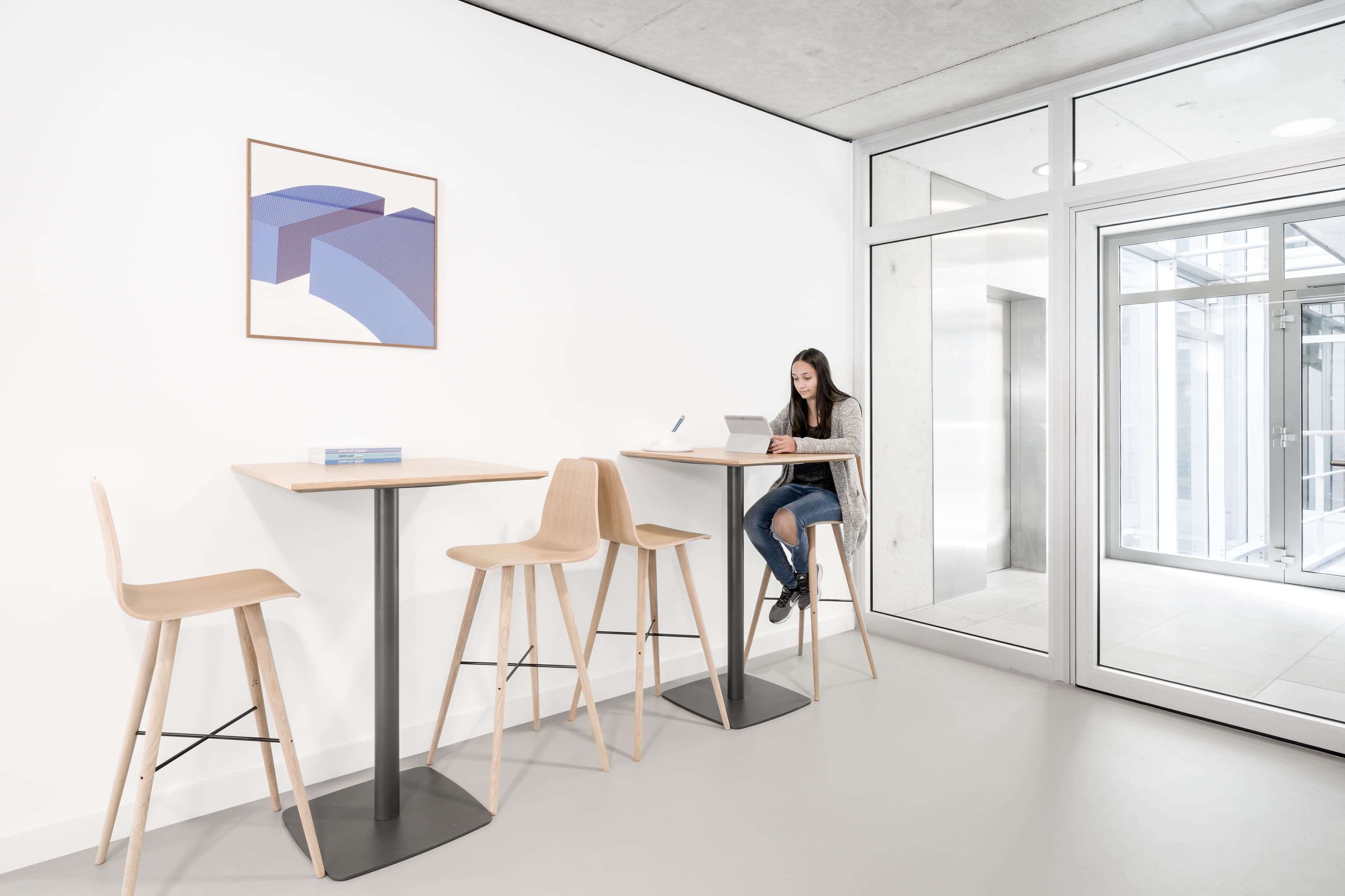 DUSSELDORF, Spaces Kennedydamm image 8