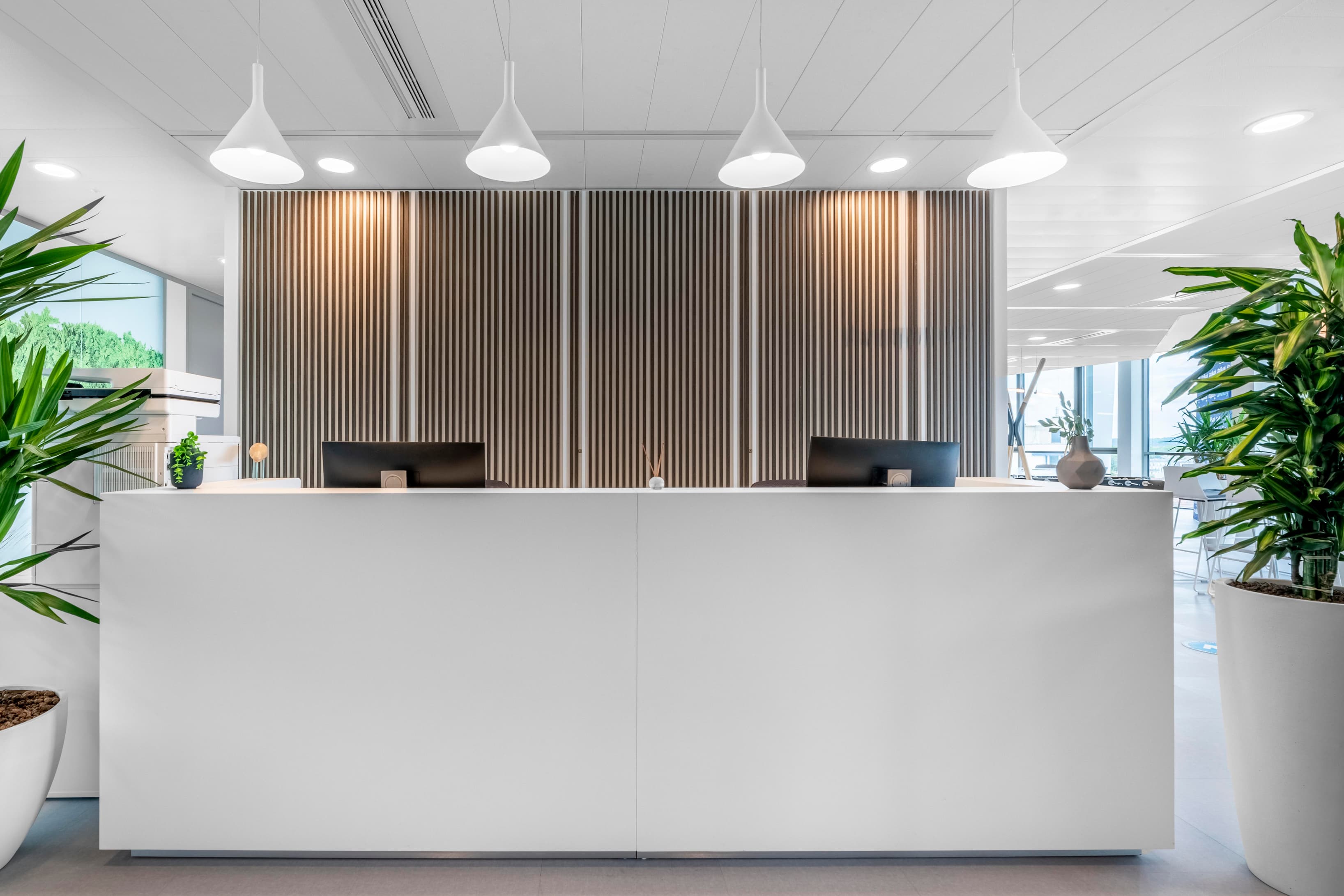 Stop & Work Versailles Chantier image 6 Stop & Work Versailles Chantier image 6