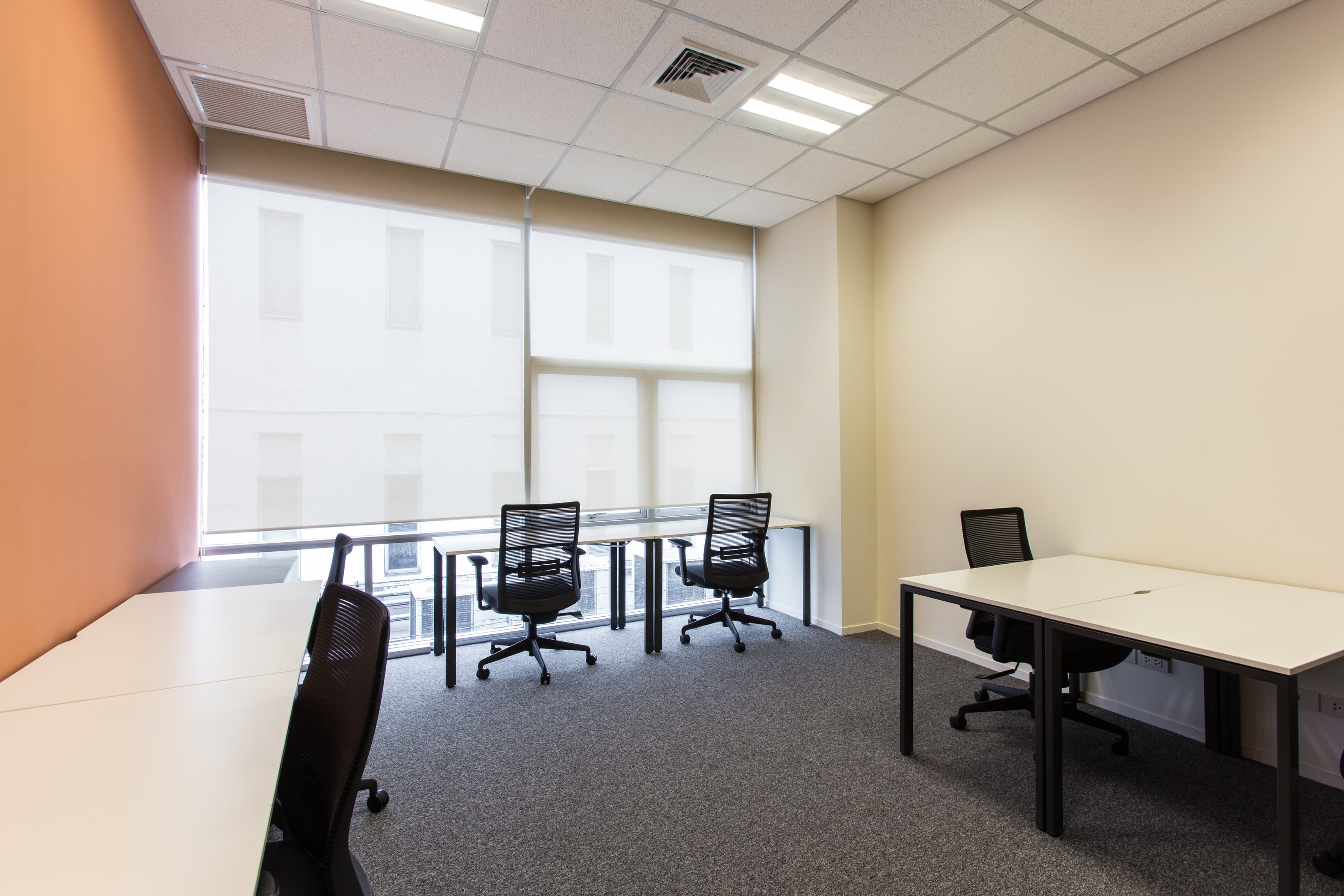 BANGKOK, SPACES Phahon 19 image 3