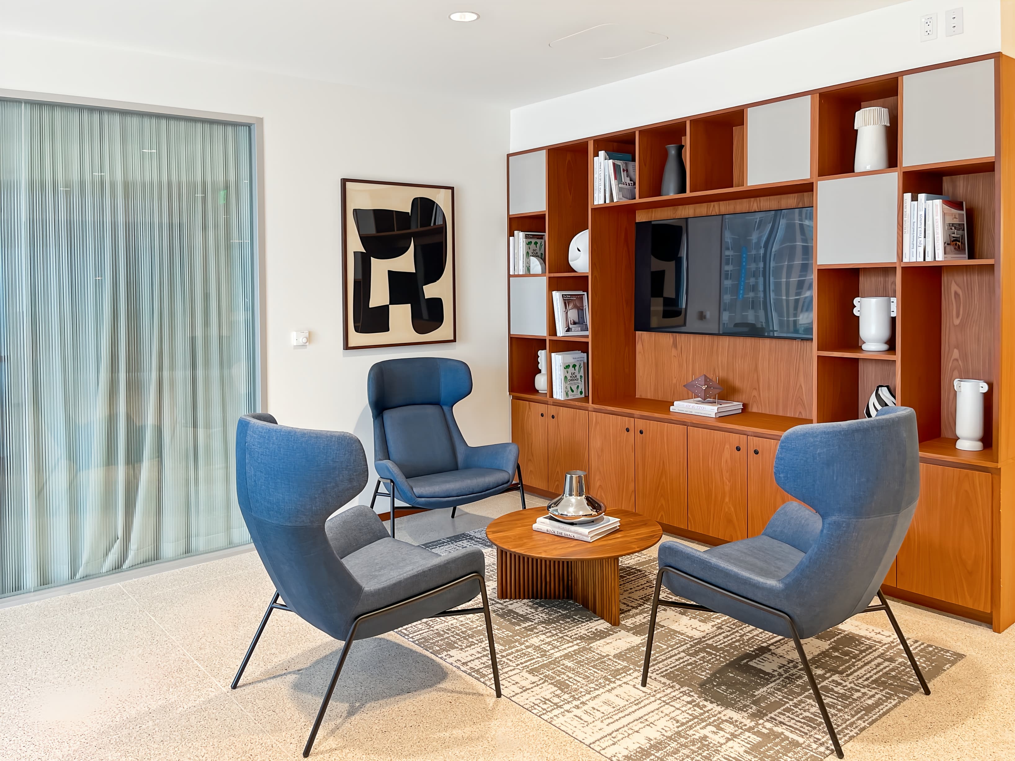 TX, Dallas - The Crescent image 9