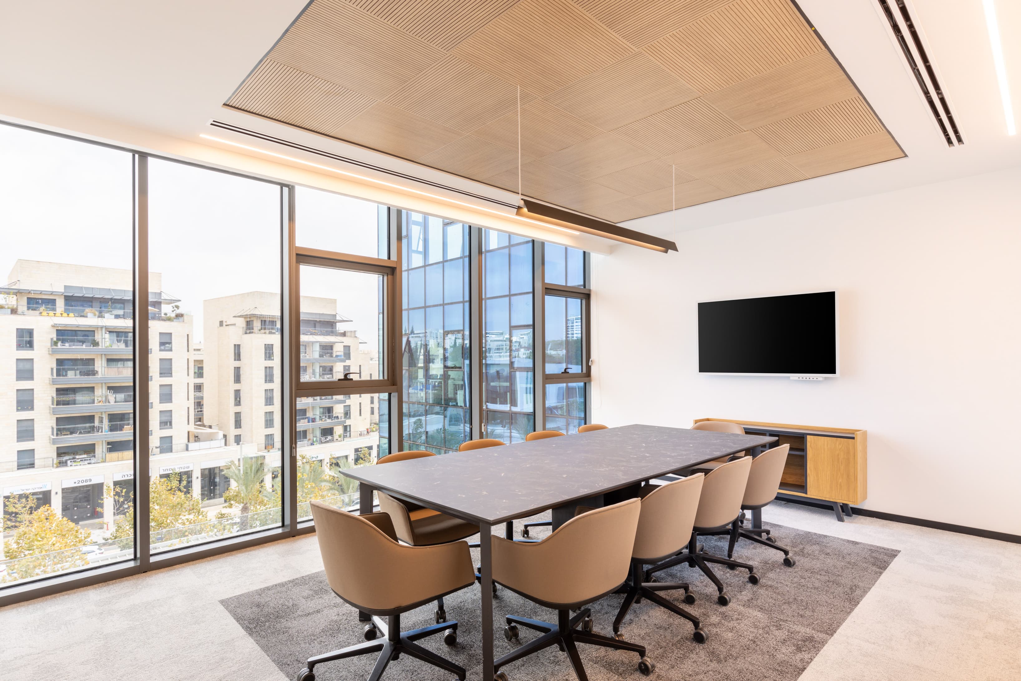 Modi'in, Dam HaMacbim Street image 11