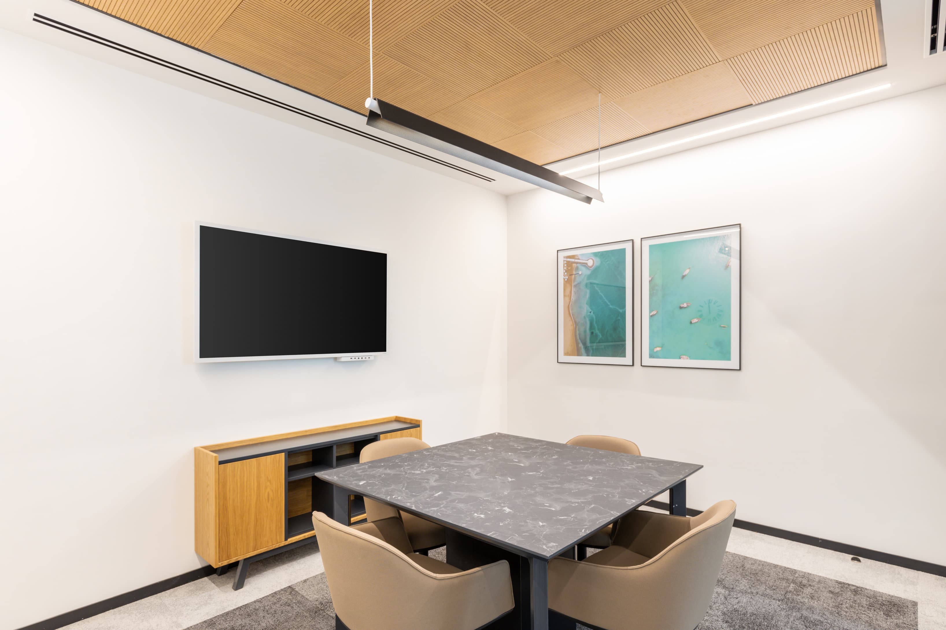 Modi'in, Dam HaMacbim Street image 9