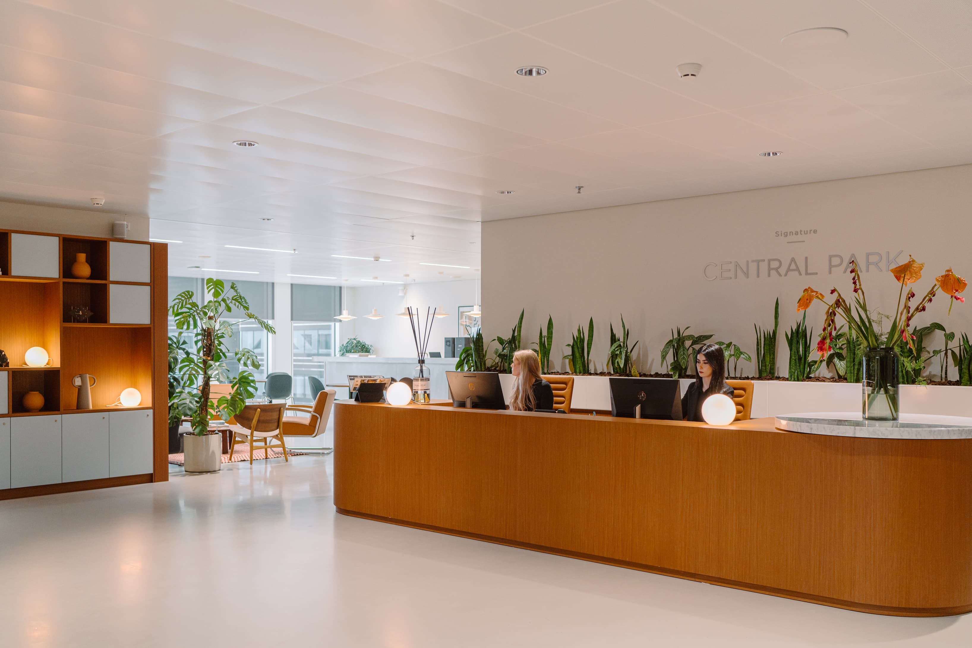 Utrecht, Signature Central Park image 1