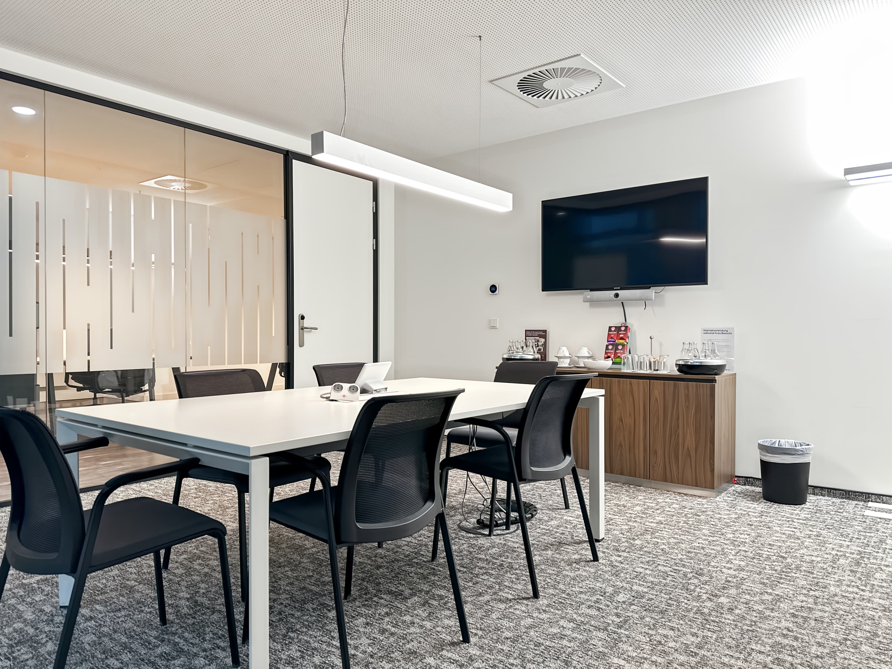 HAMBURG, Hohe Bleichen image 8