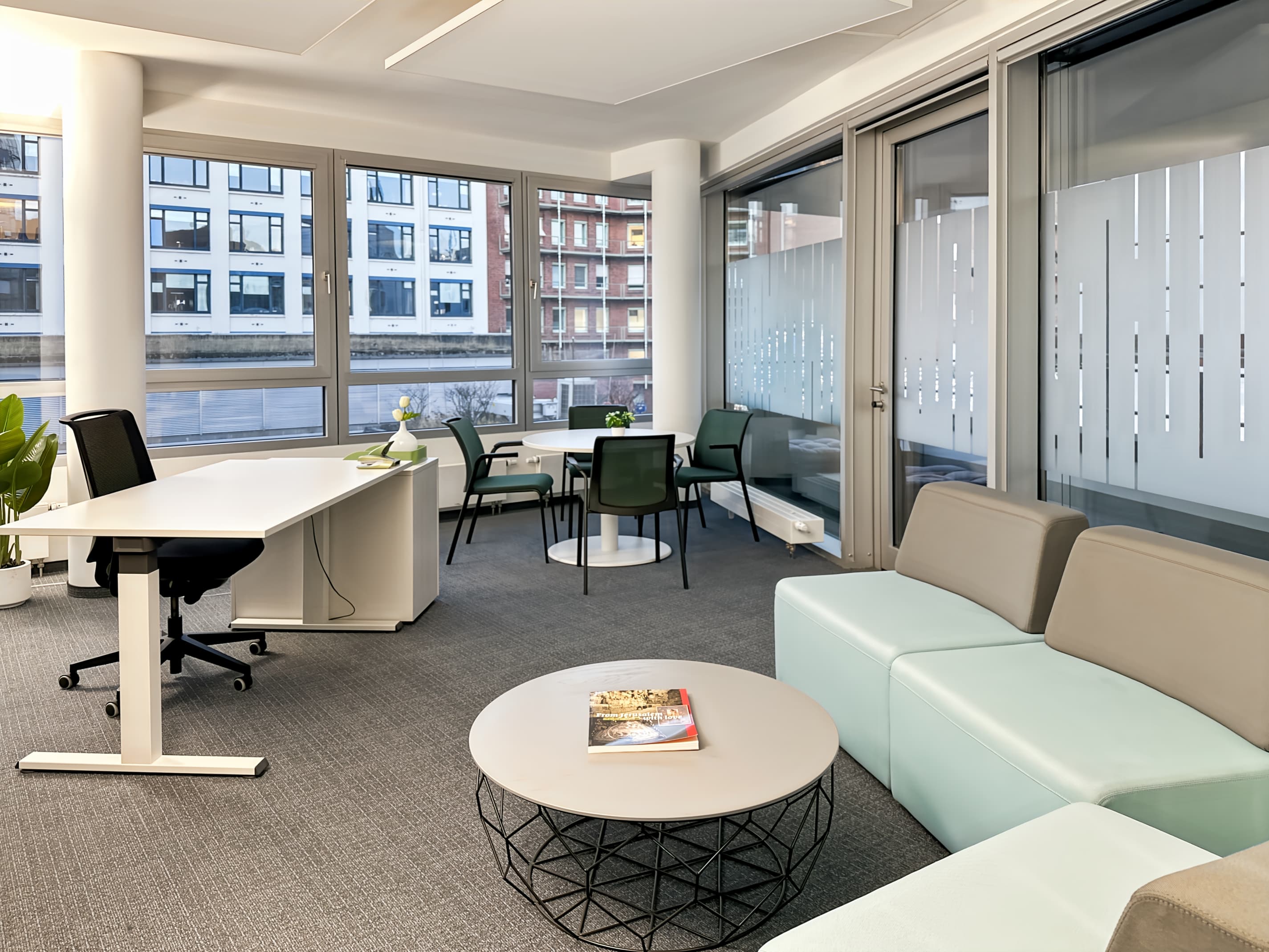 HAMBURG, Hohe Bleichen image 9