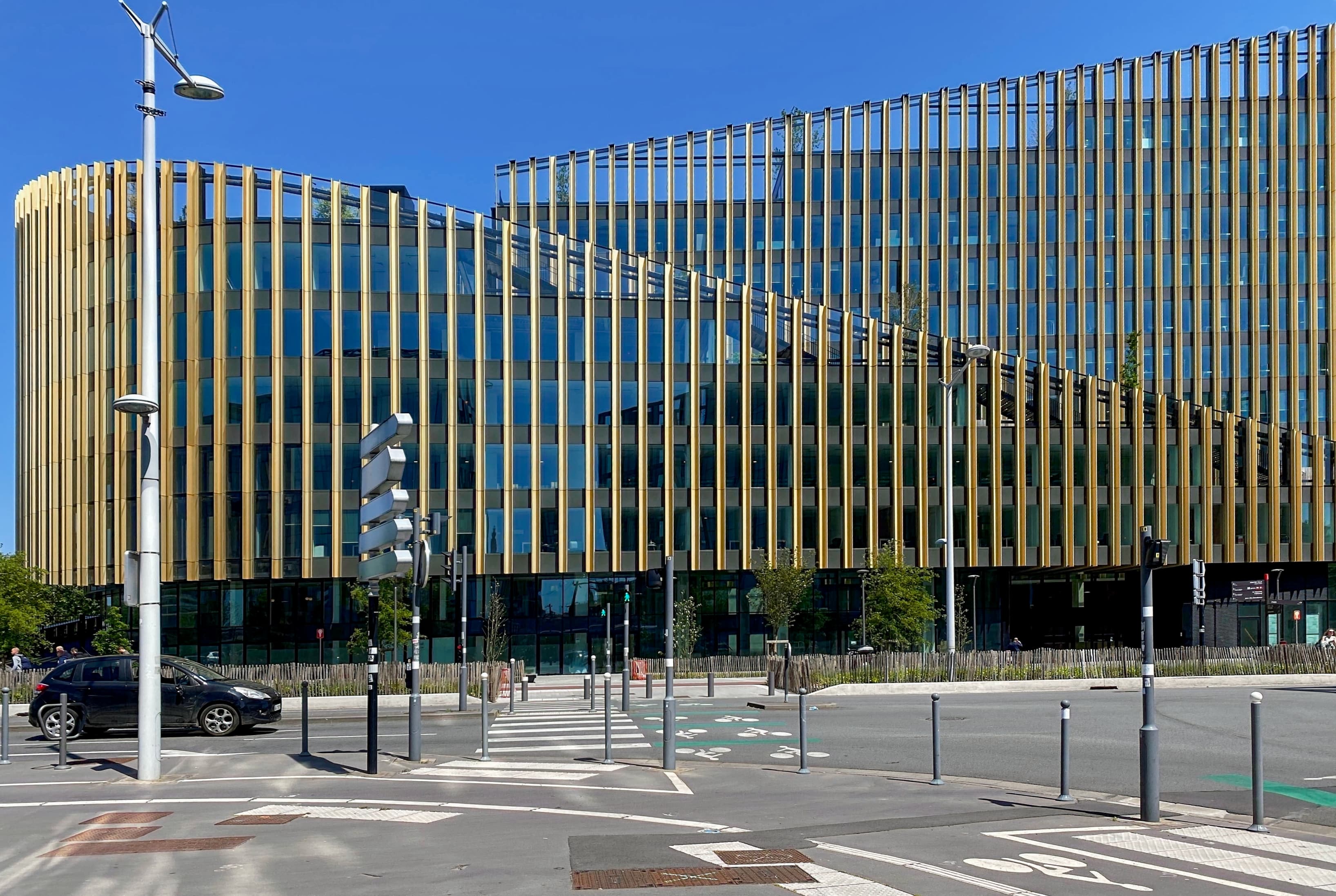 Lille, Spaces Shake Building image 3