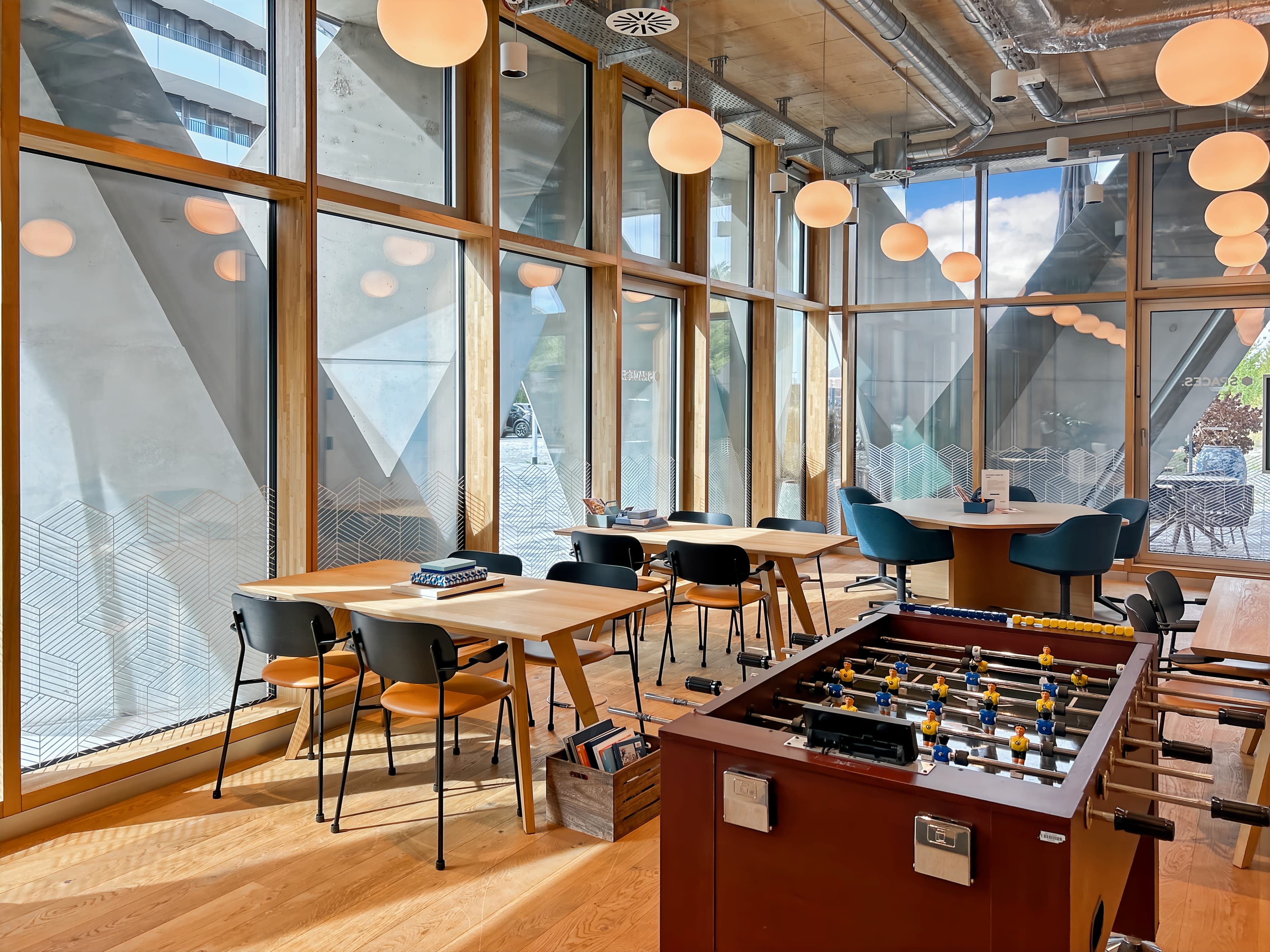 DUSSELDORF, Spaces The Cradle image 4