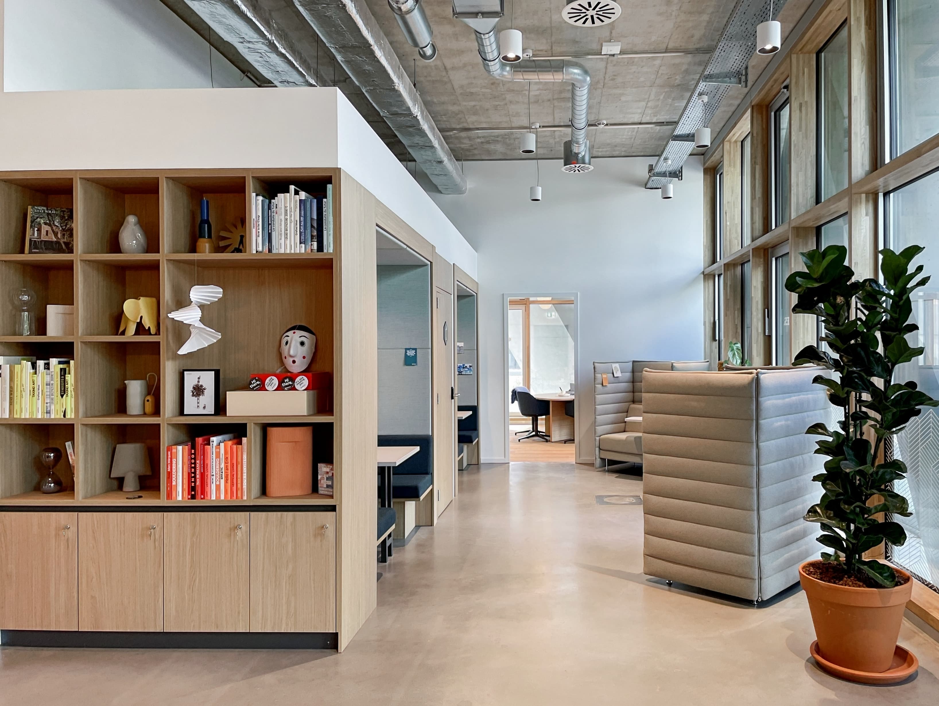 DUSSELDORF, Spaces The Cradle image 12