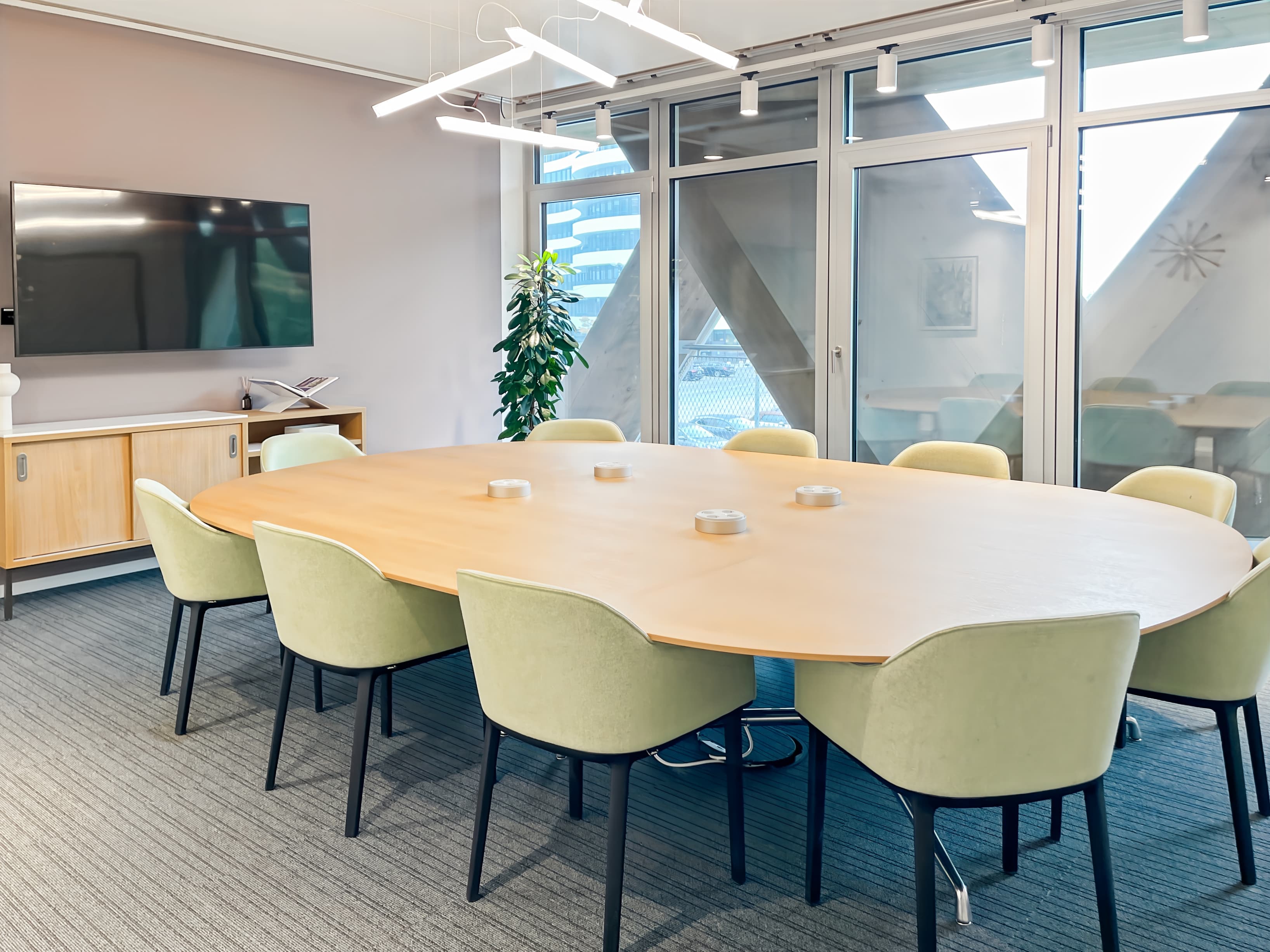 DUSSELDORF, Spaces The Cradle image 14