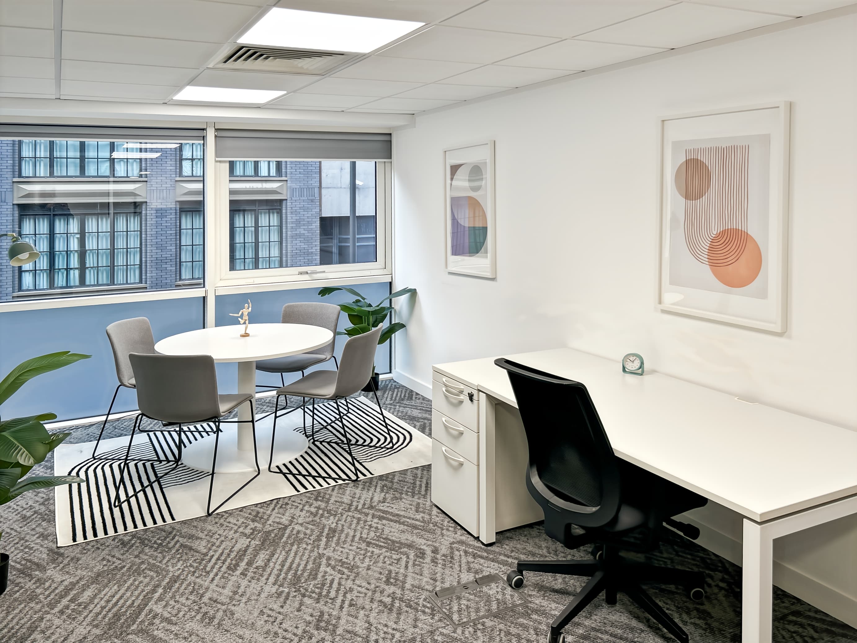 Manchester, St James Tower image 11