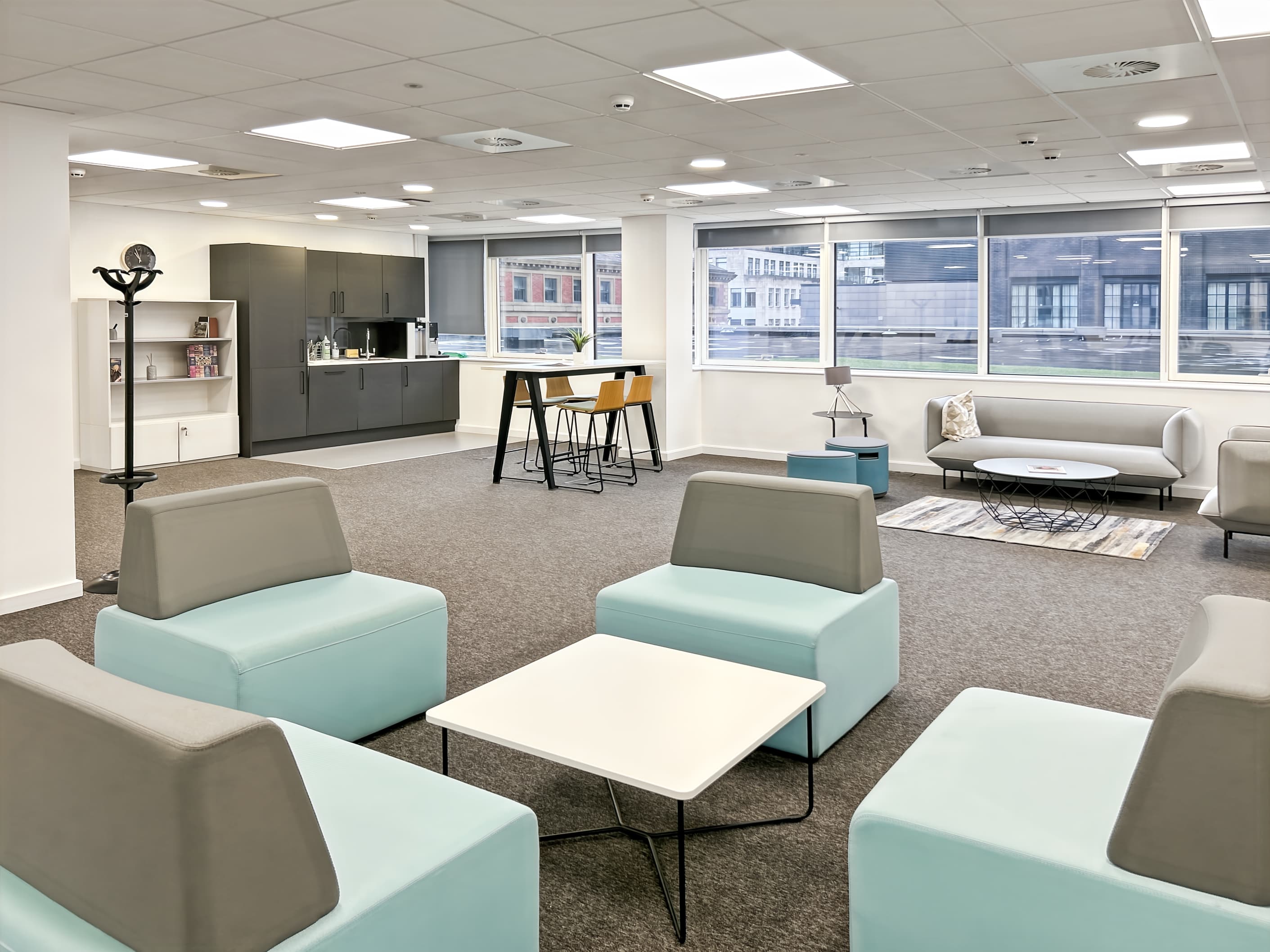 Manchester, St James Tower image 9