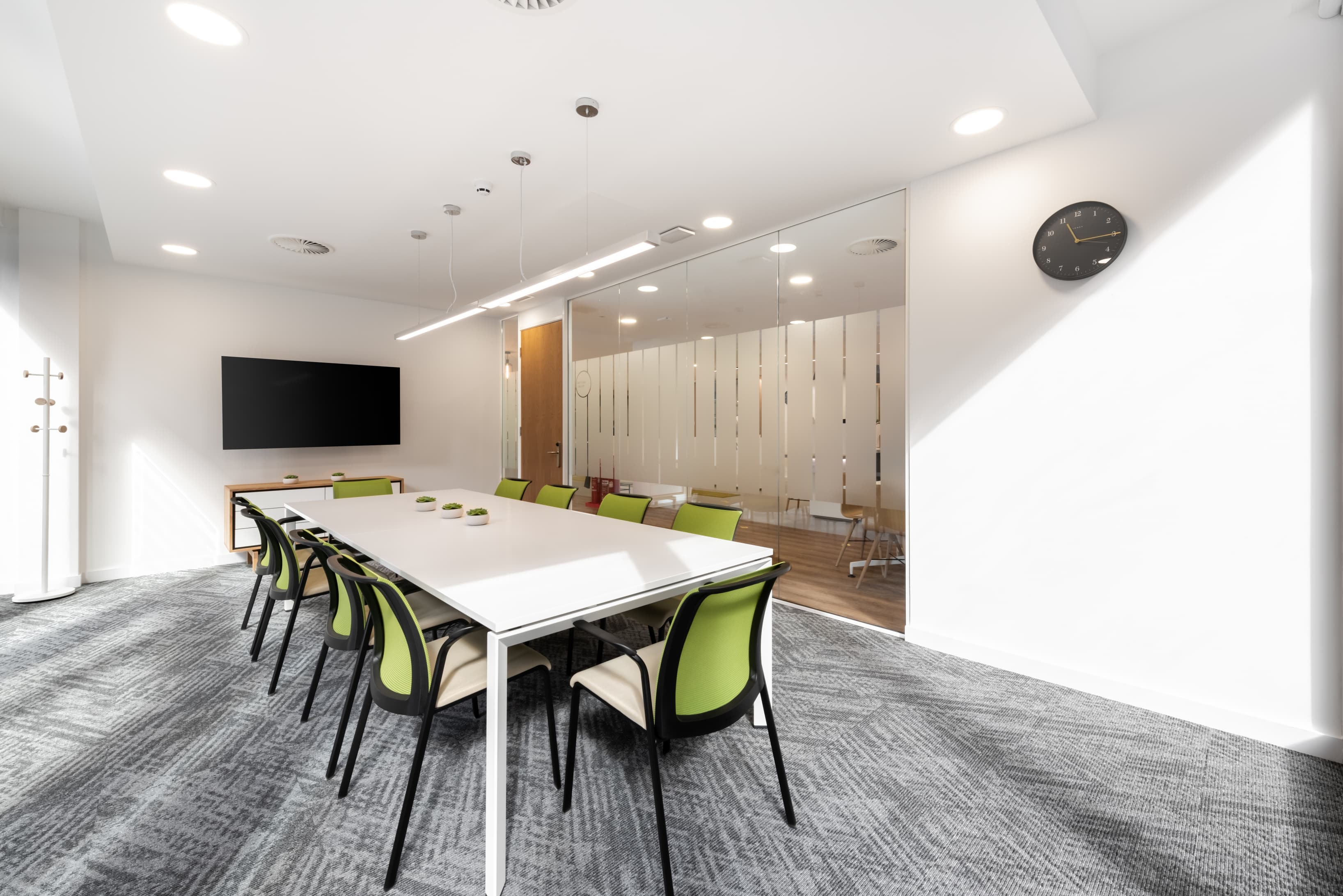 Manchester, St James Tower image 4