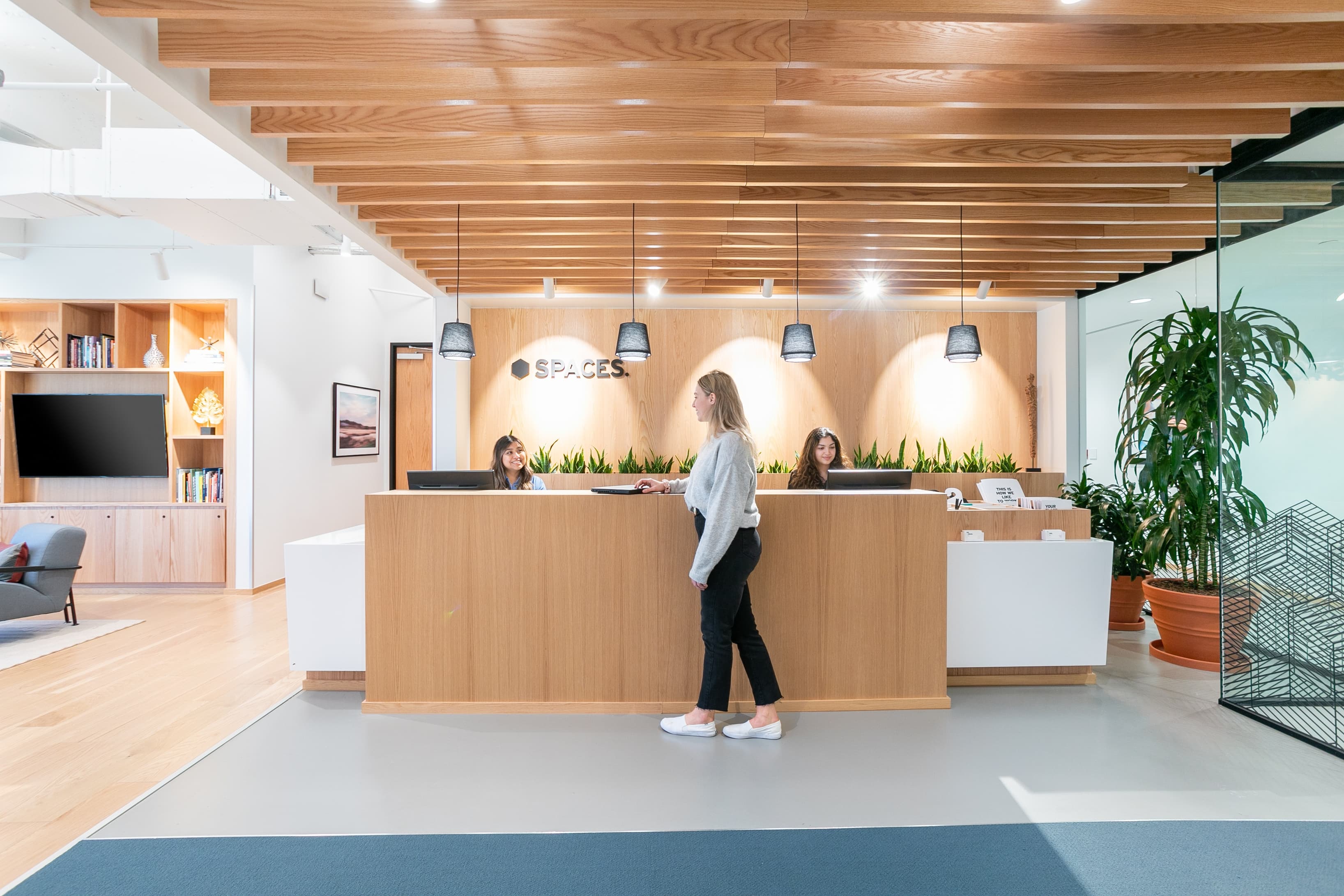 TX, Addison - Spaces The Colonnade image 5