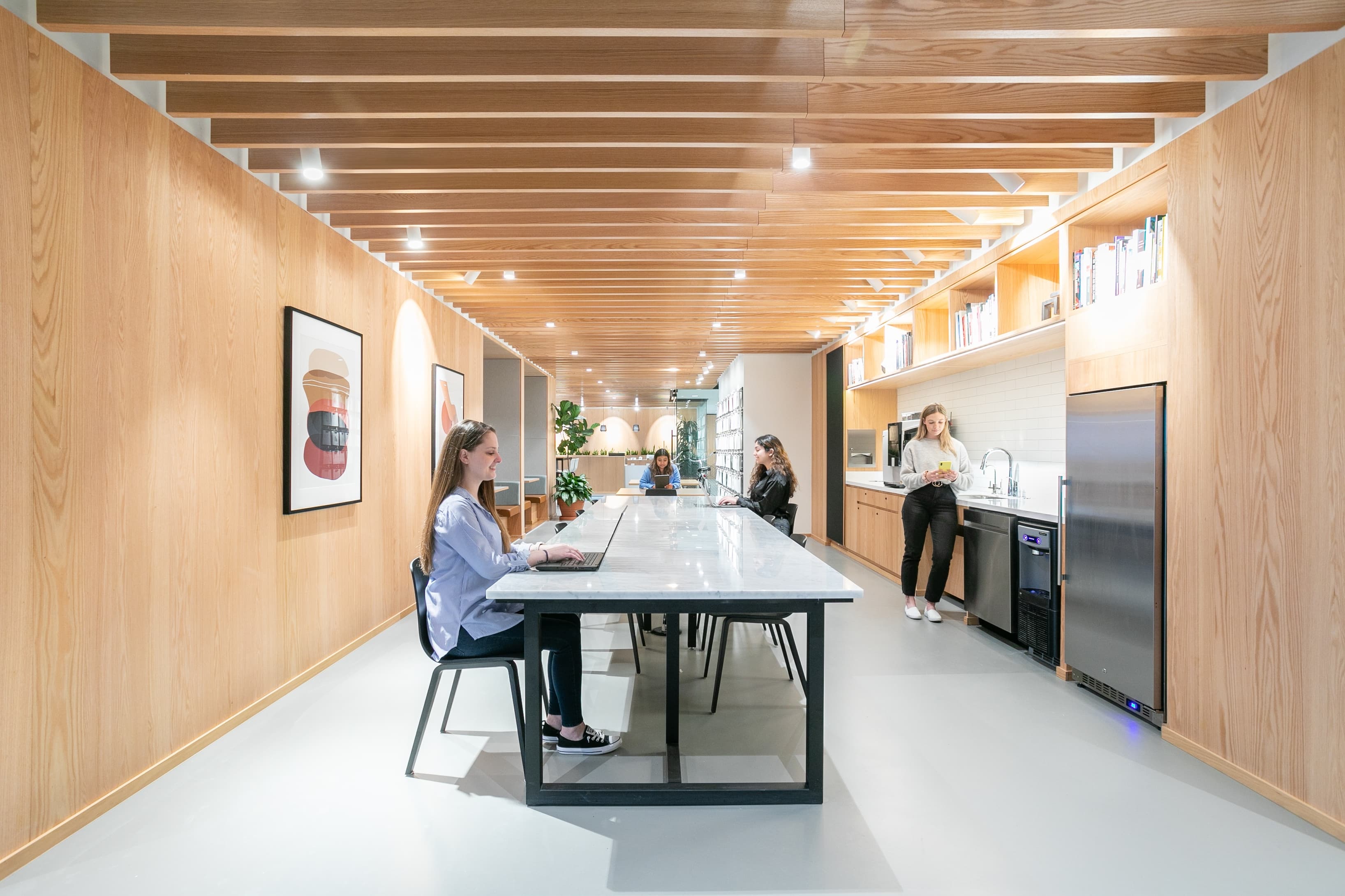 TX, Addison - Spaces The Colonnade image 13