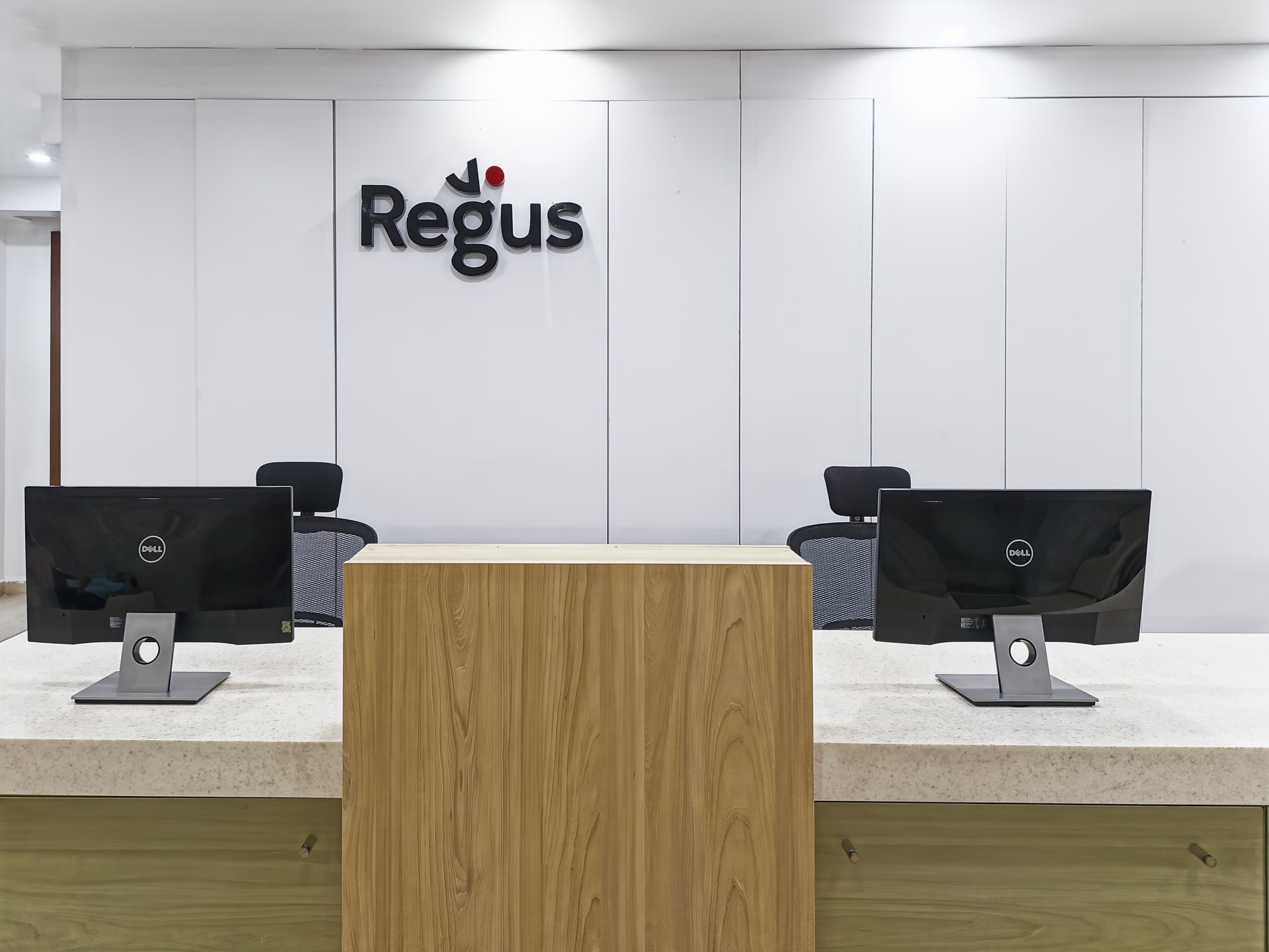 Lagos, VI Waterfront image 11