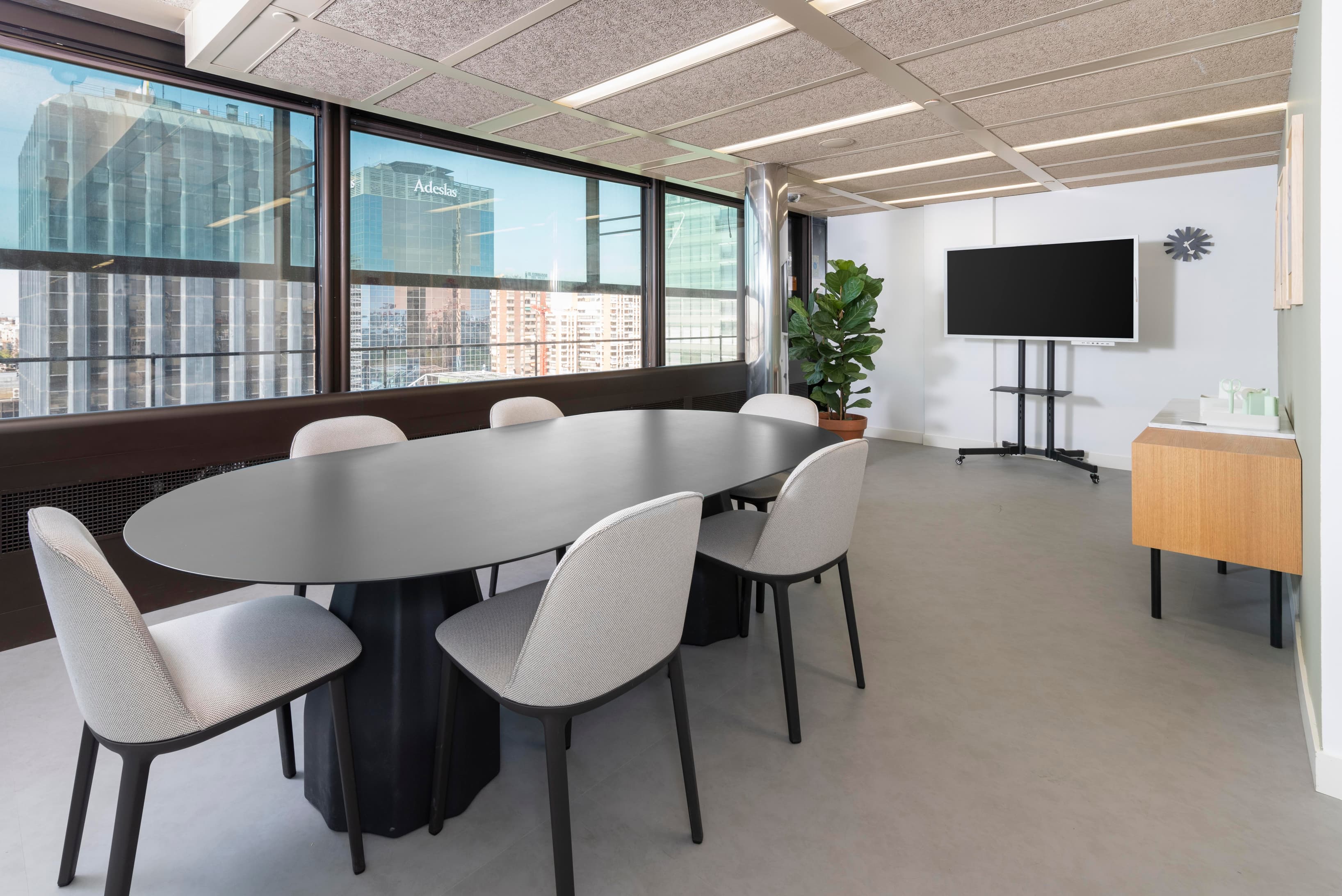 Madrid, Paseo de la Castellana 81 image 3 Madrid, Paseo de la Castellana 81 image 3