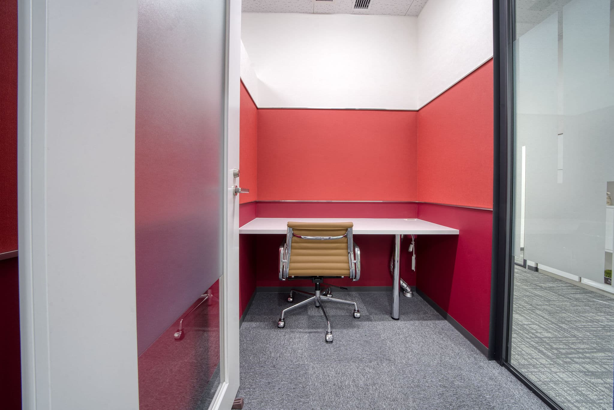 EHIME, Matsuyamashiekimae image 4