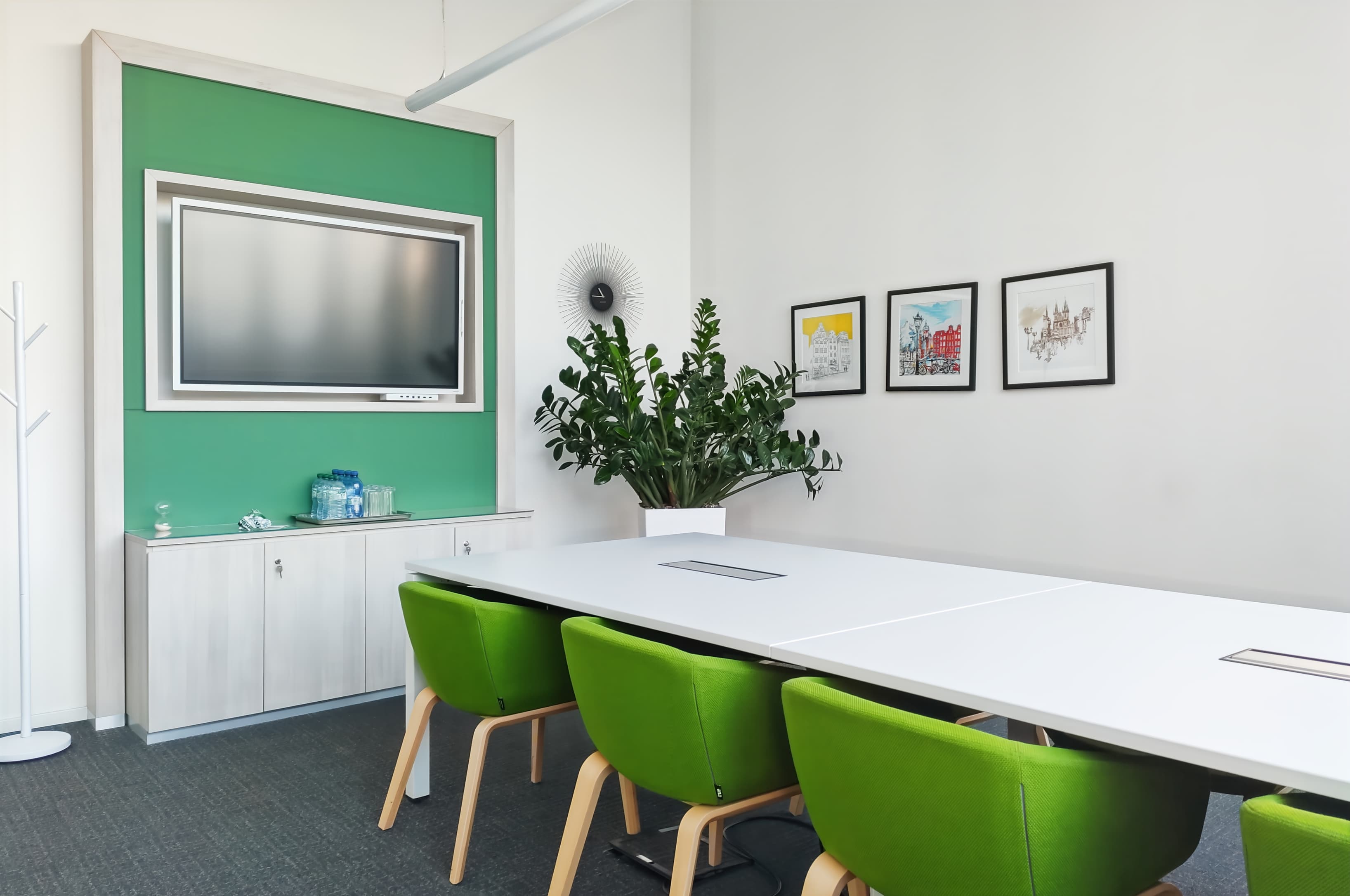 Milan, Viale Cassala 57 image 7