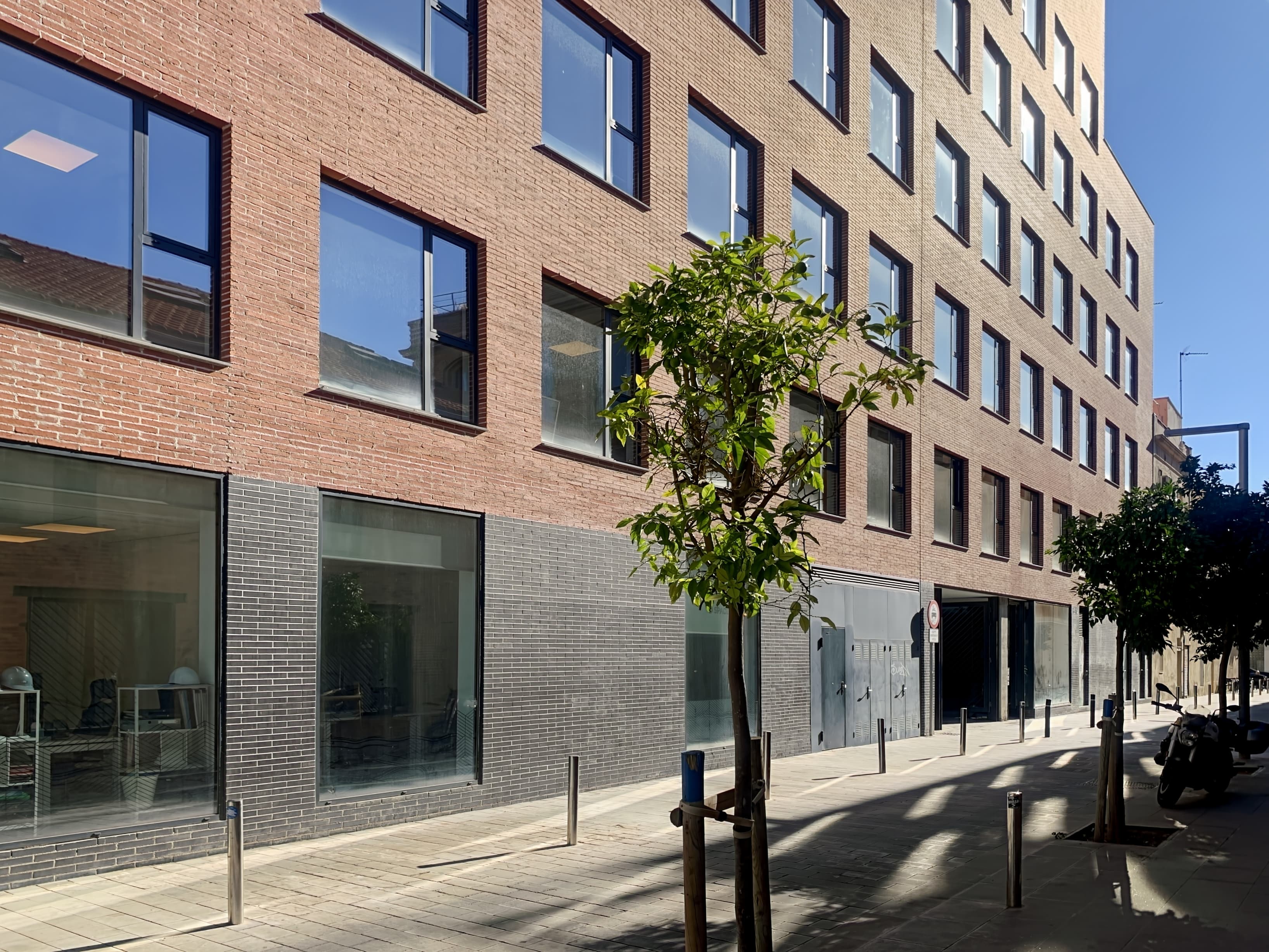 Barcelona, Spaces Passatge Mas de Roda image 12 Barcelona, Spaces Passatge Mas de Roda image 12