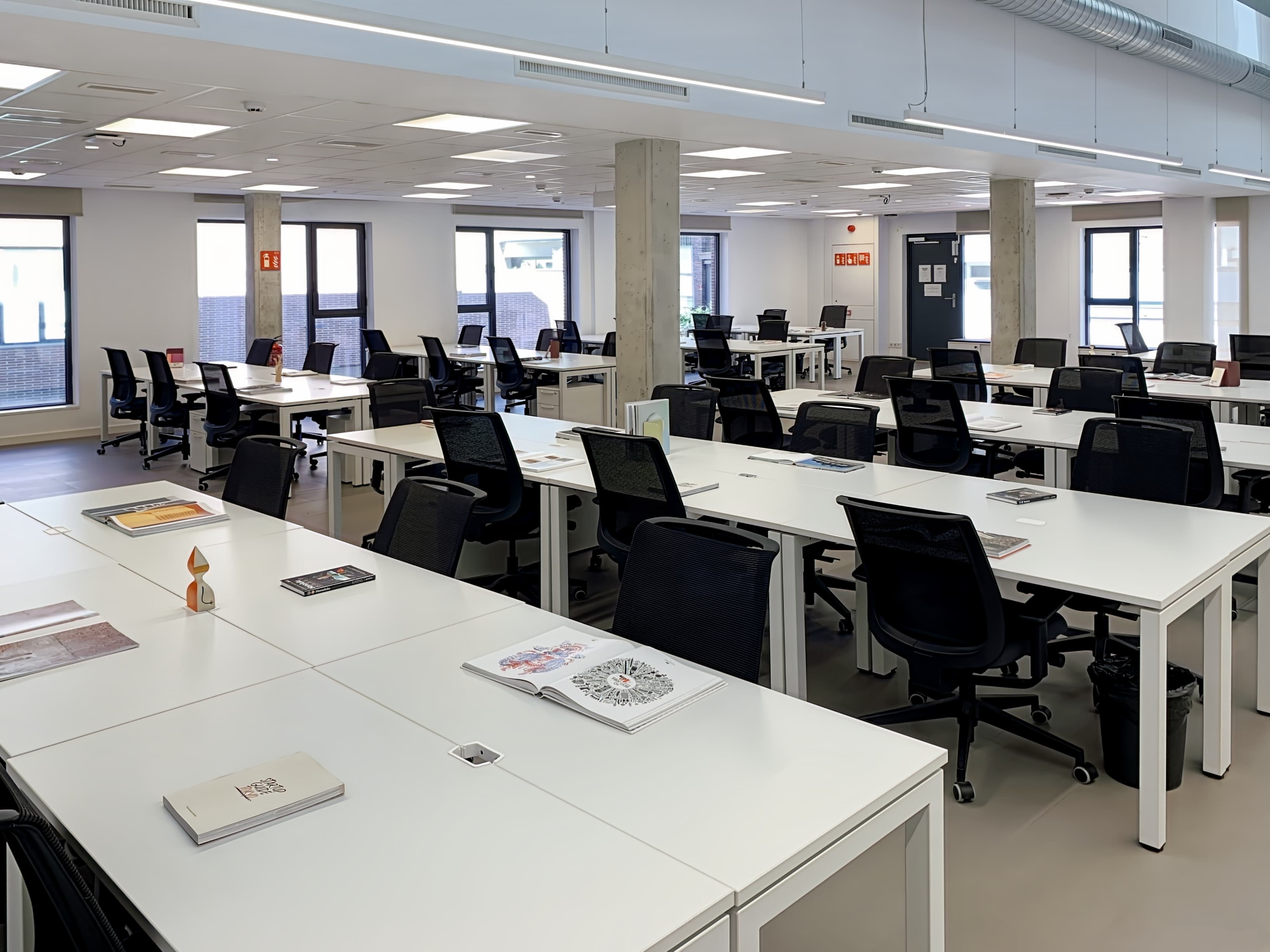 Barcelona, Spaces Passatge Mas de Roda image 4 Barcelona, Spaces Passatge Mas de Roda image 4