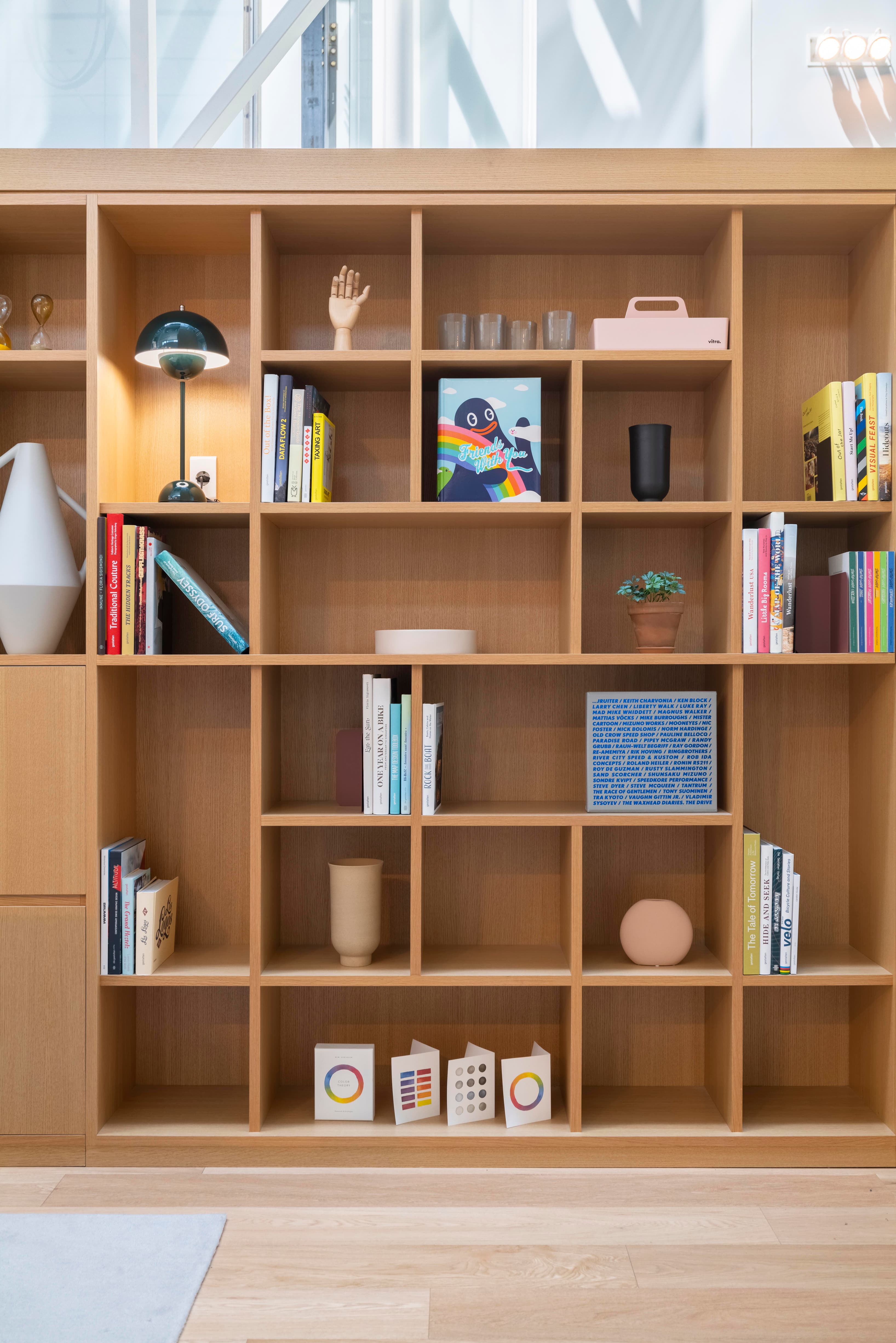 Seoul, Spaces Autoway Tower image 12