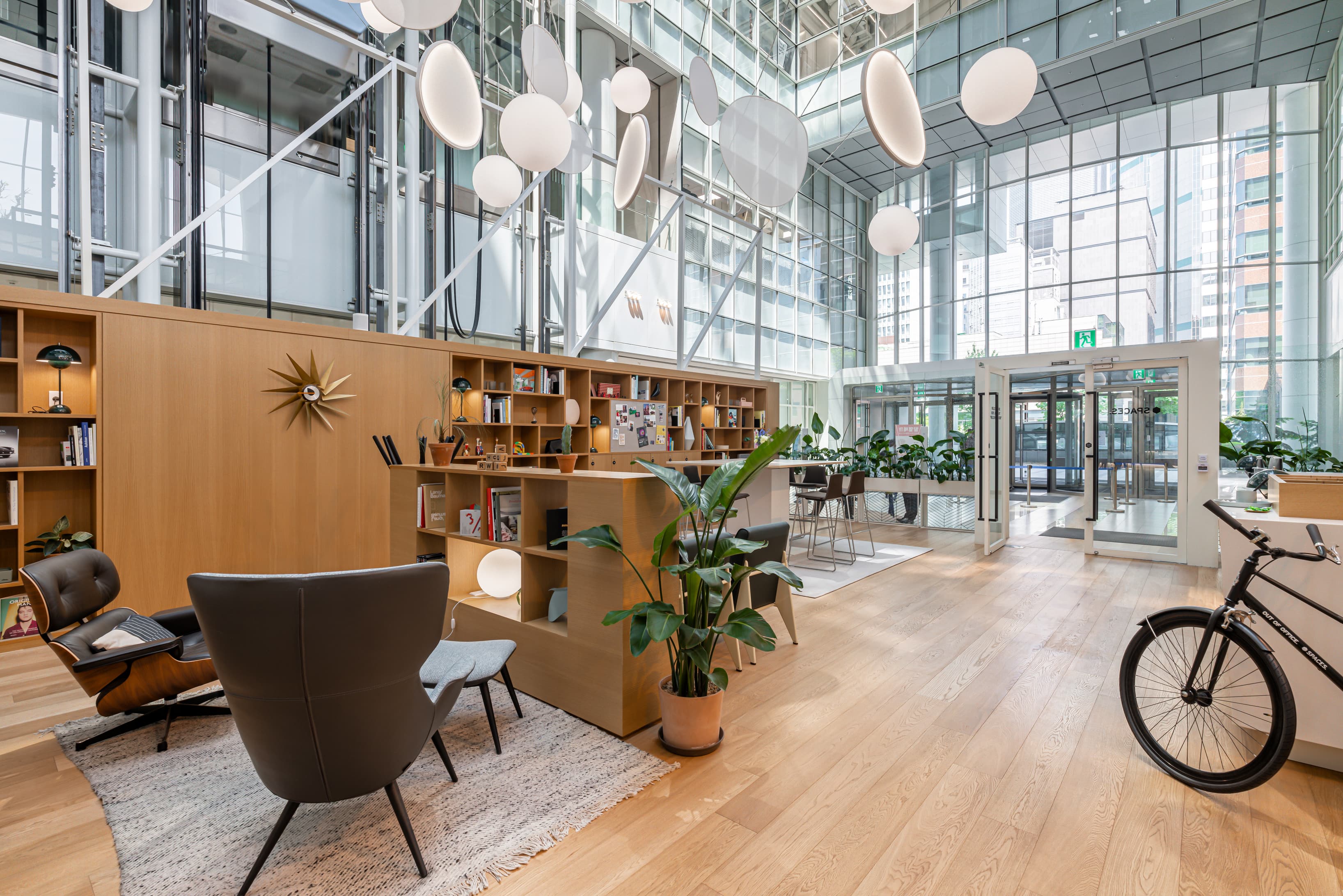 Seoul, Spaces Autoway Tower image 4