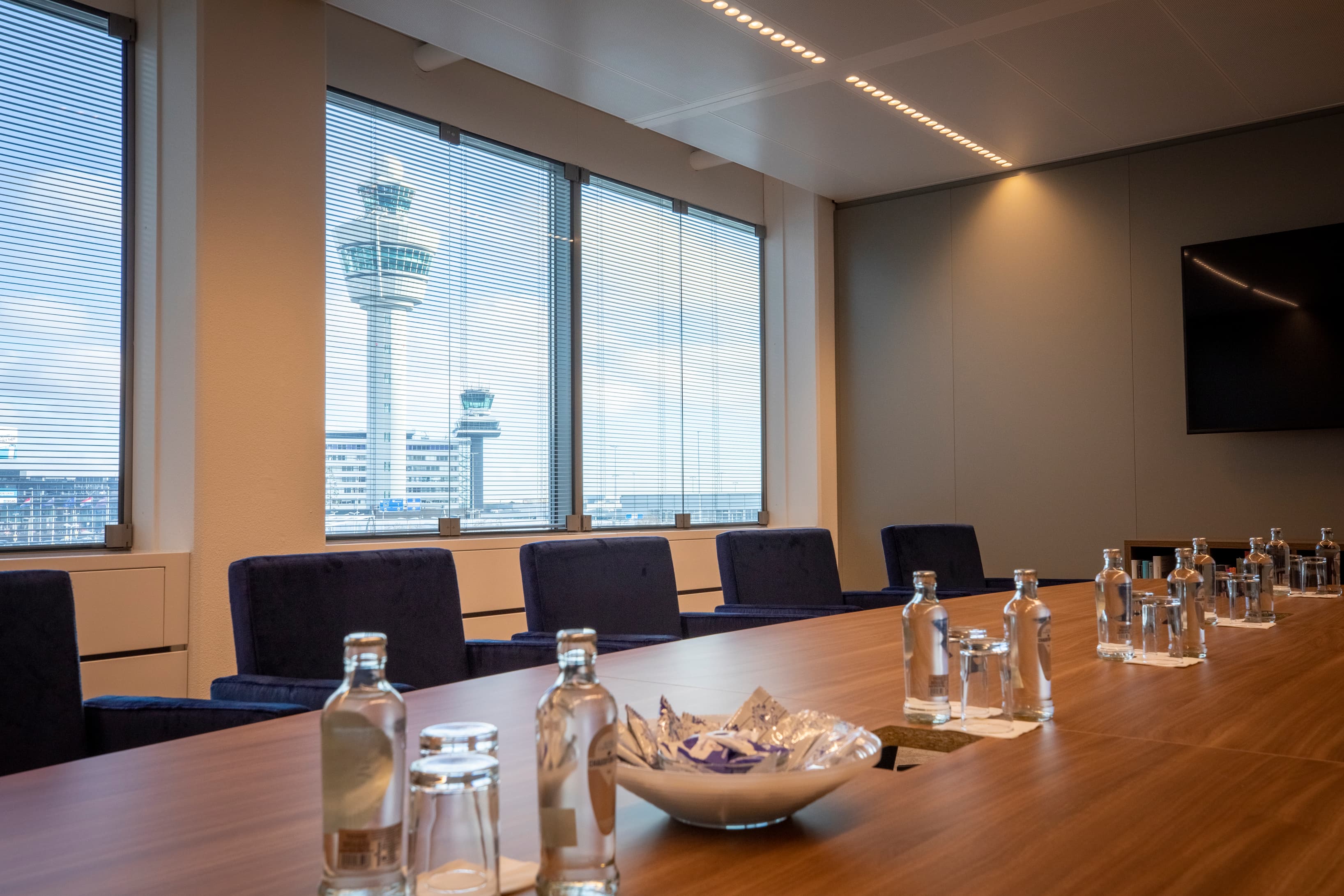 SCHIPHOL, TOO WTC Schiphol image 2