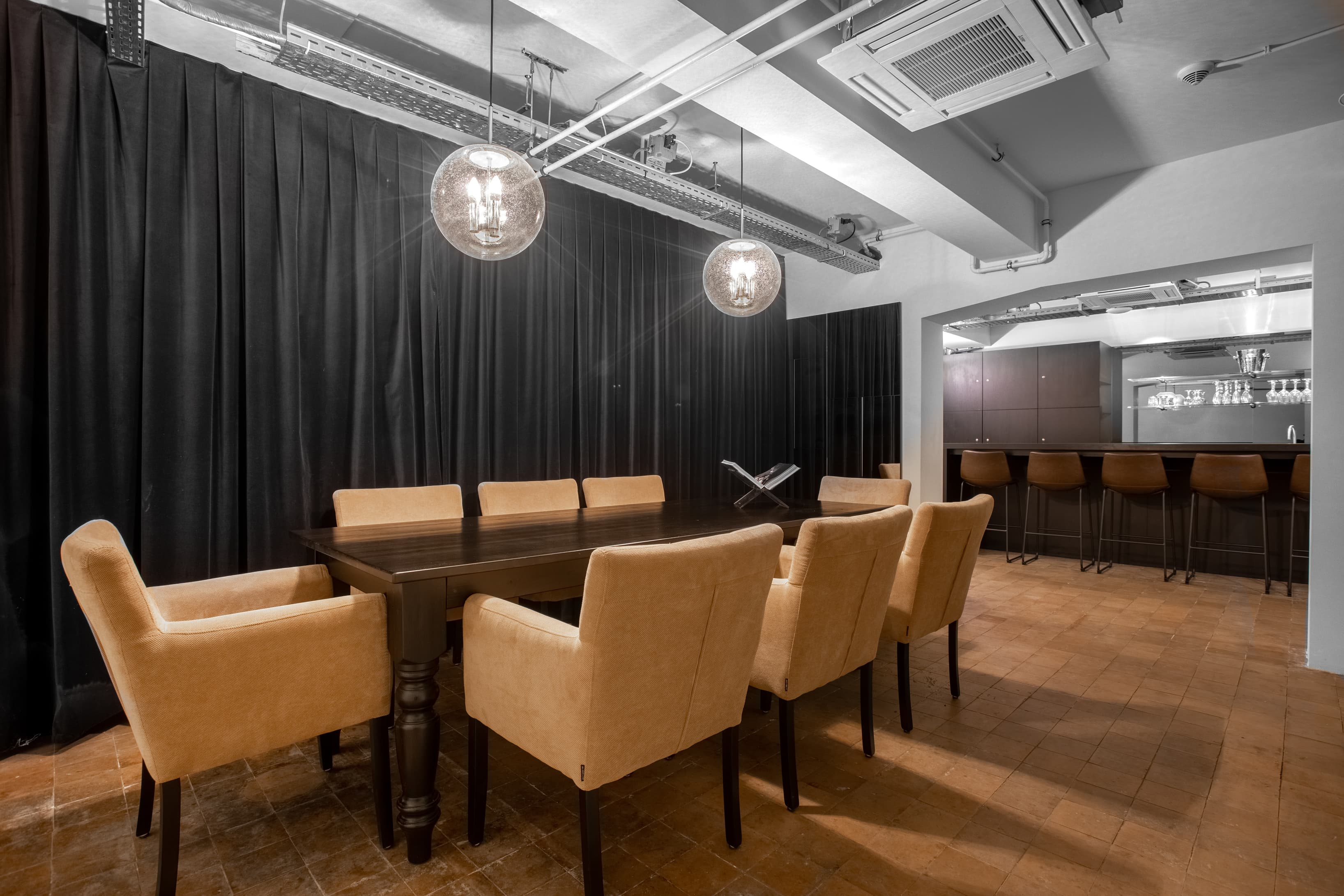 Amsterdam, Nieuwezijds image 8 Amsterdam, Nieuwezijds image 8