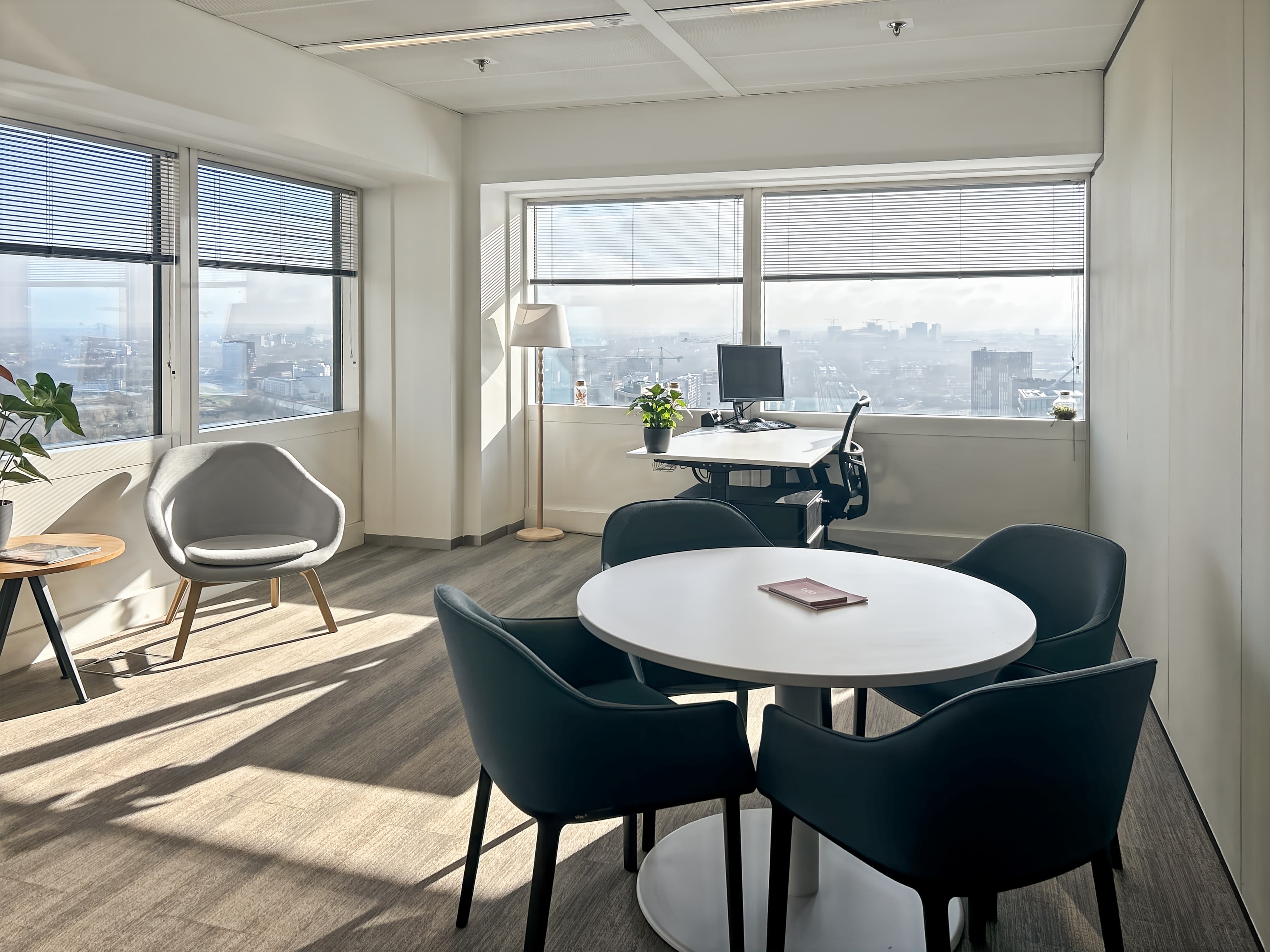 AMSTERDAM, TOO Amstel Station image 6 AMSTERDAM, TOO Amstel Station image 6