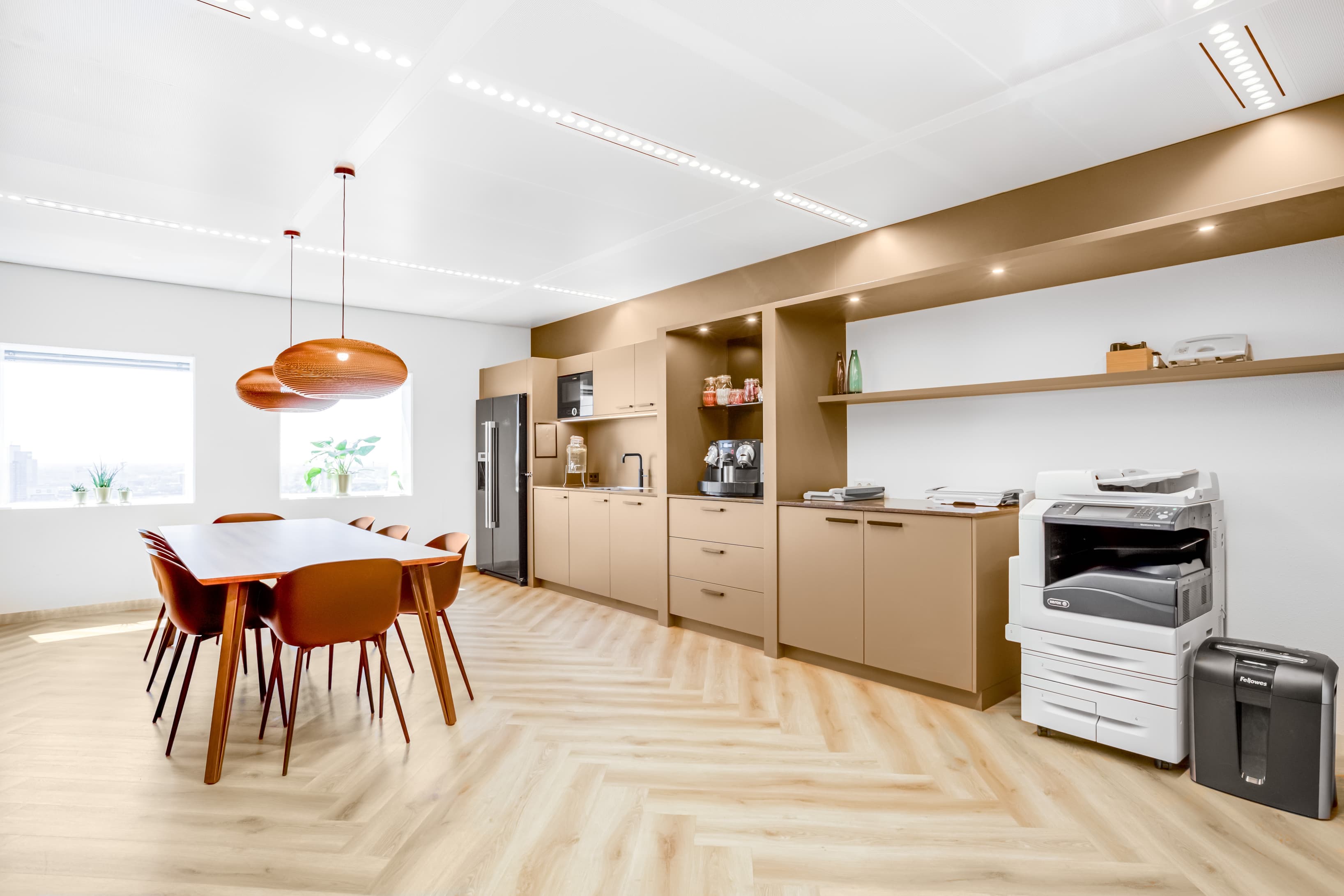 ROTTERDAM, TOO Delftse Poort image 4