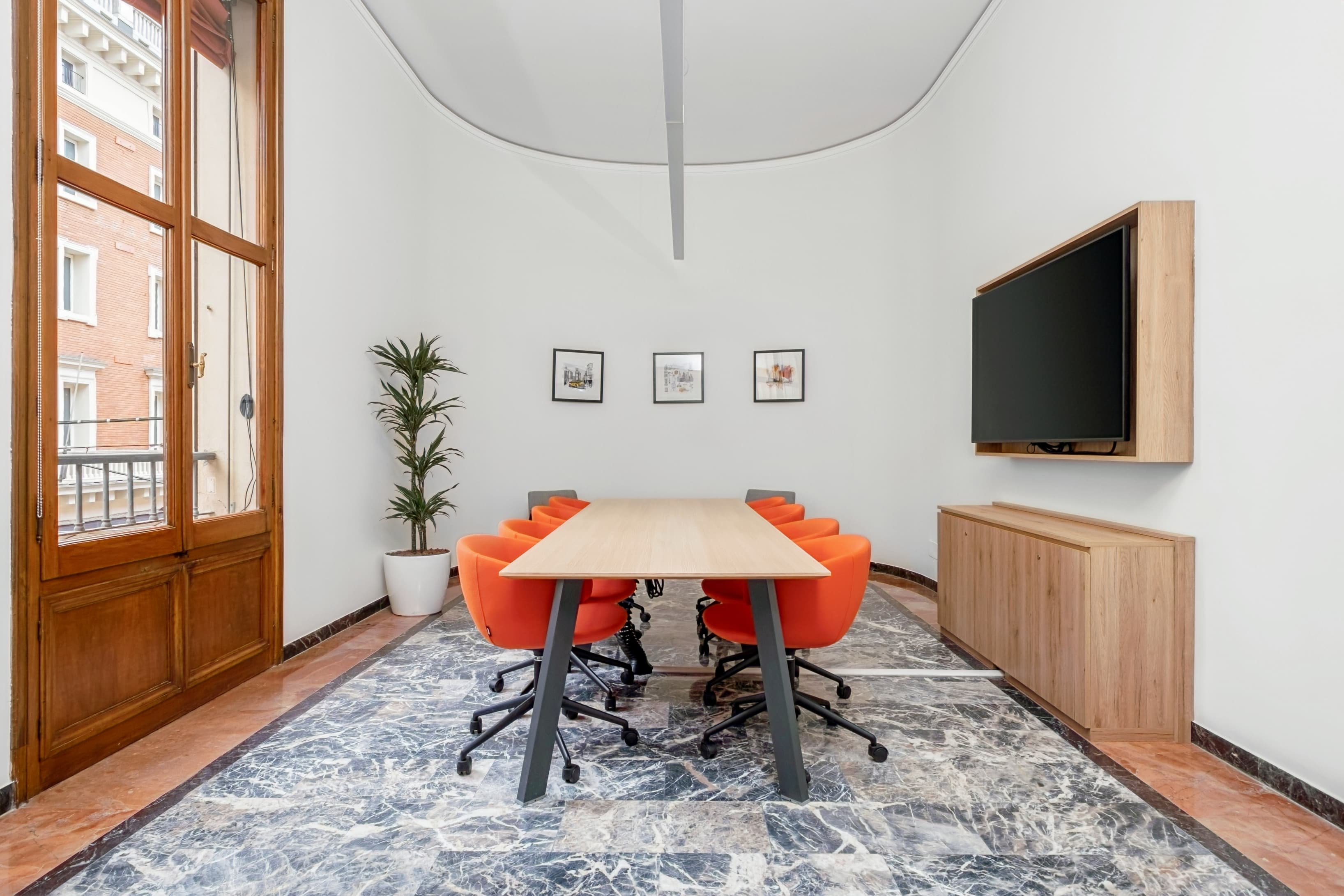 Bologna, Via del Monte 1 image 6