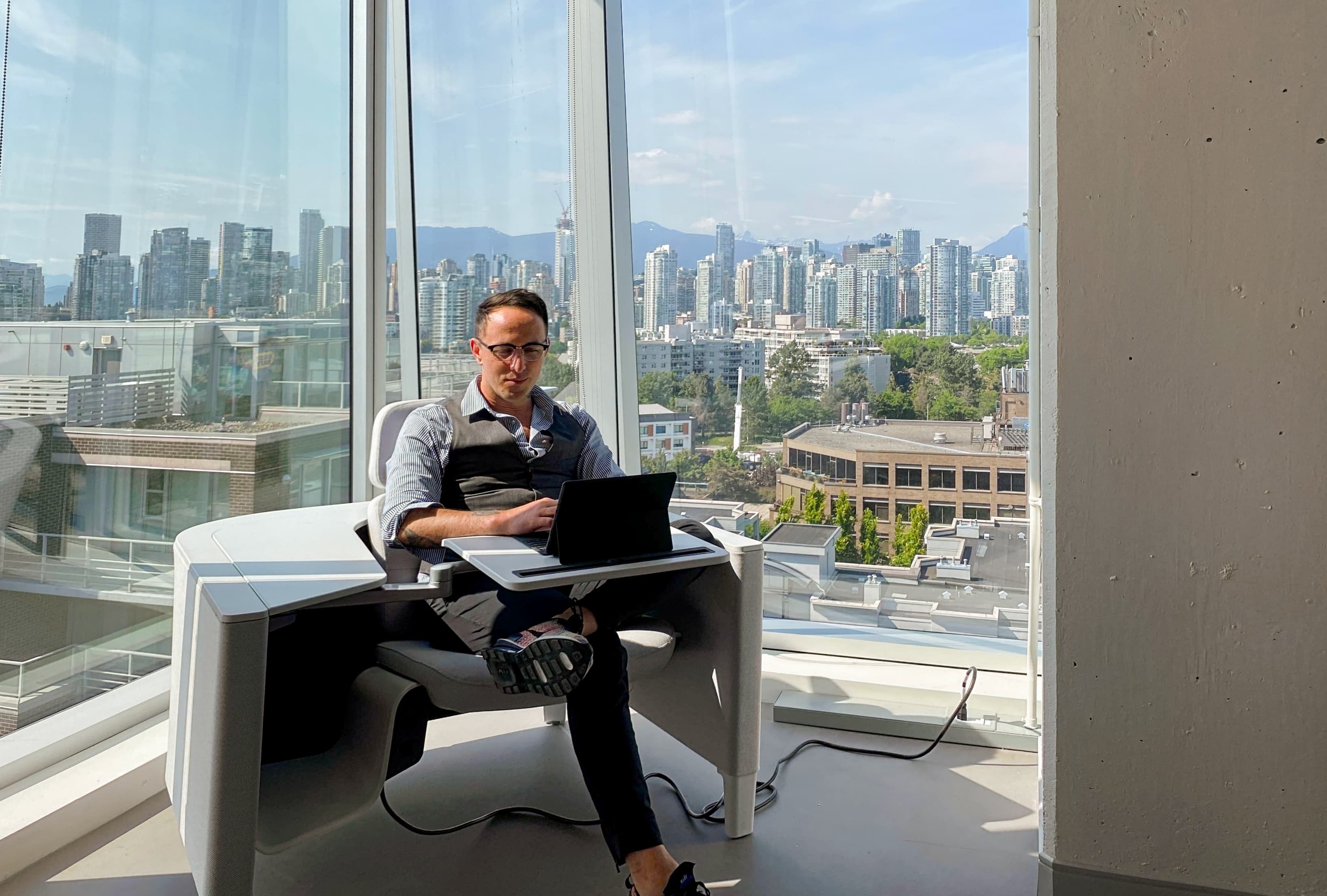 BC, Vancouver - 525 West 8th Avenue image 1