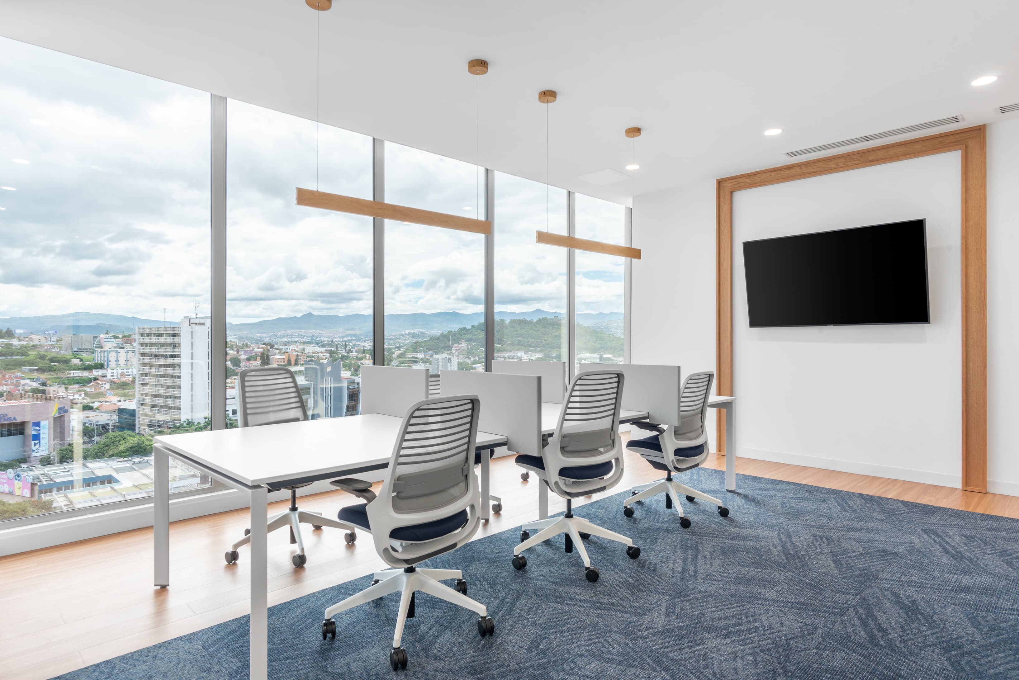 HONDURAS, Tegucigalpa, Novacentro image 2