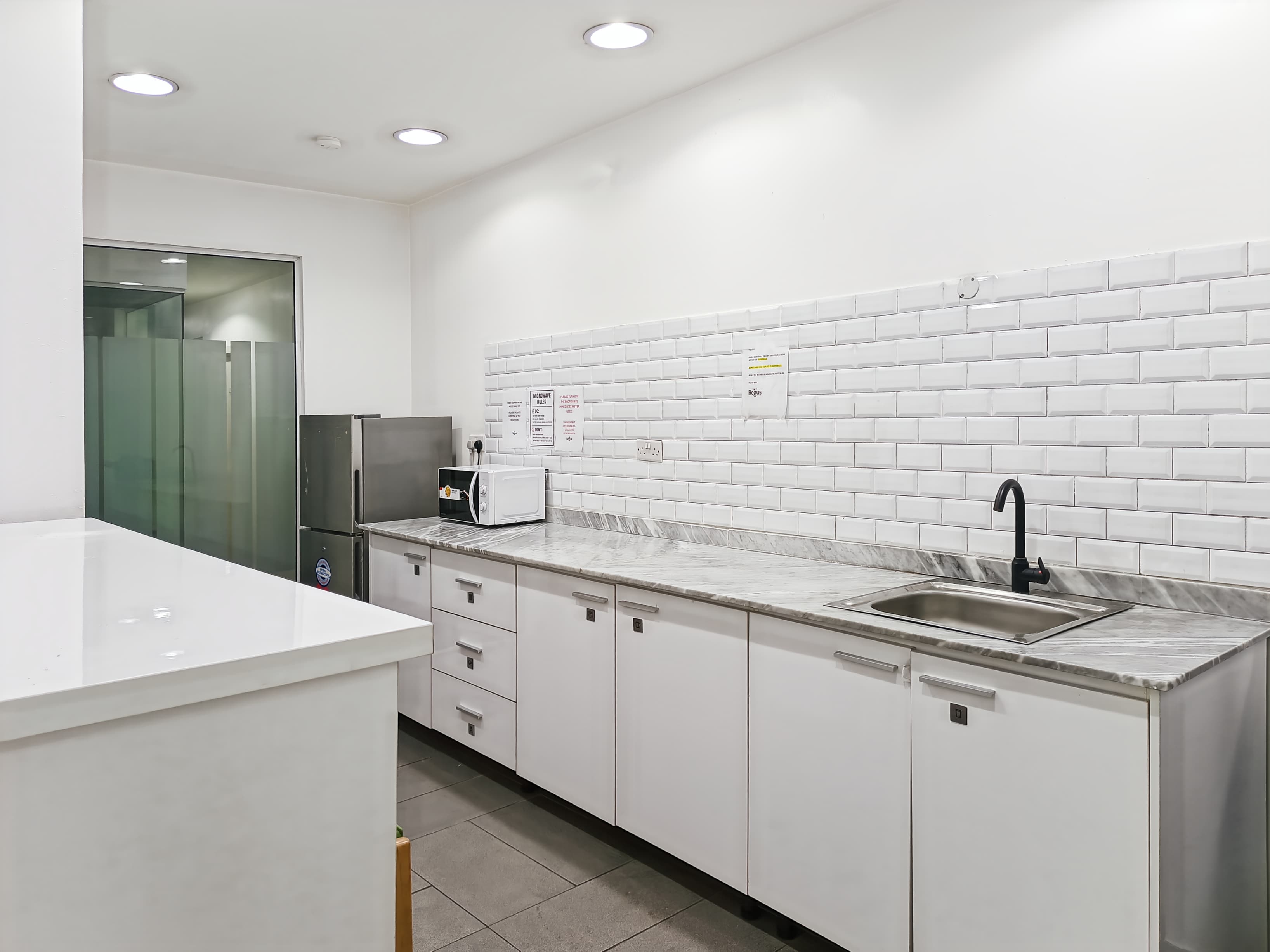 Lagos, Lennox image 1