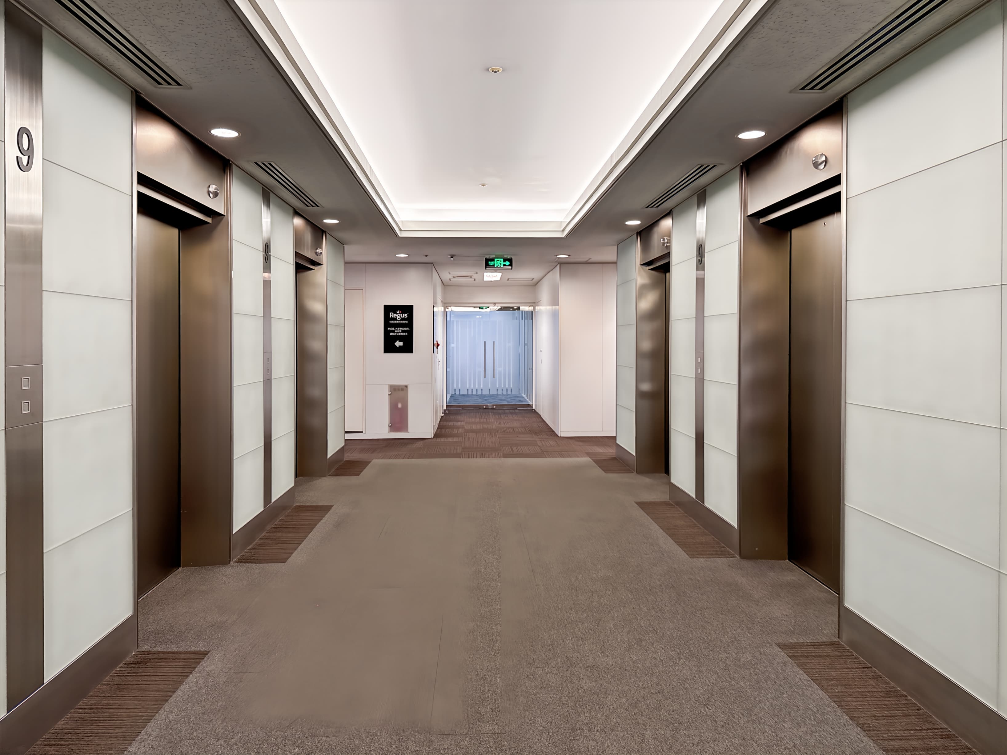 Shanghai, Hang Seng Bank Tower image 4 Shanghai, Hang Seng Bank Tower image 4