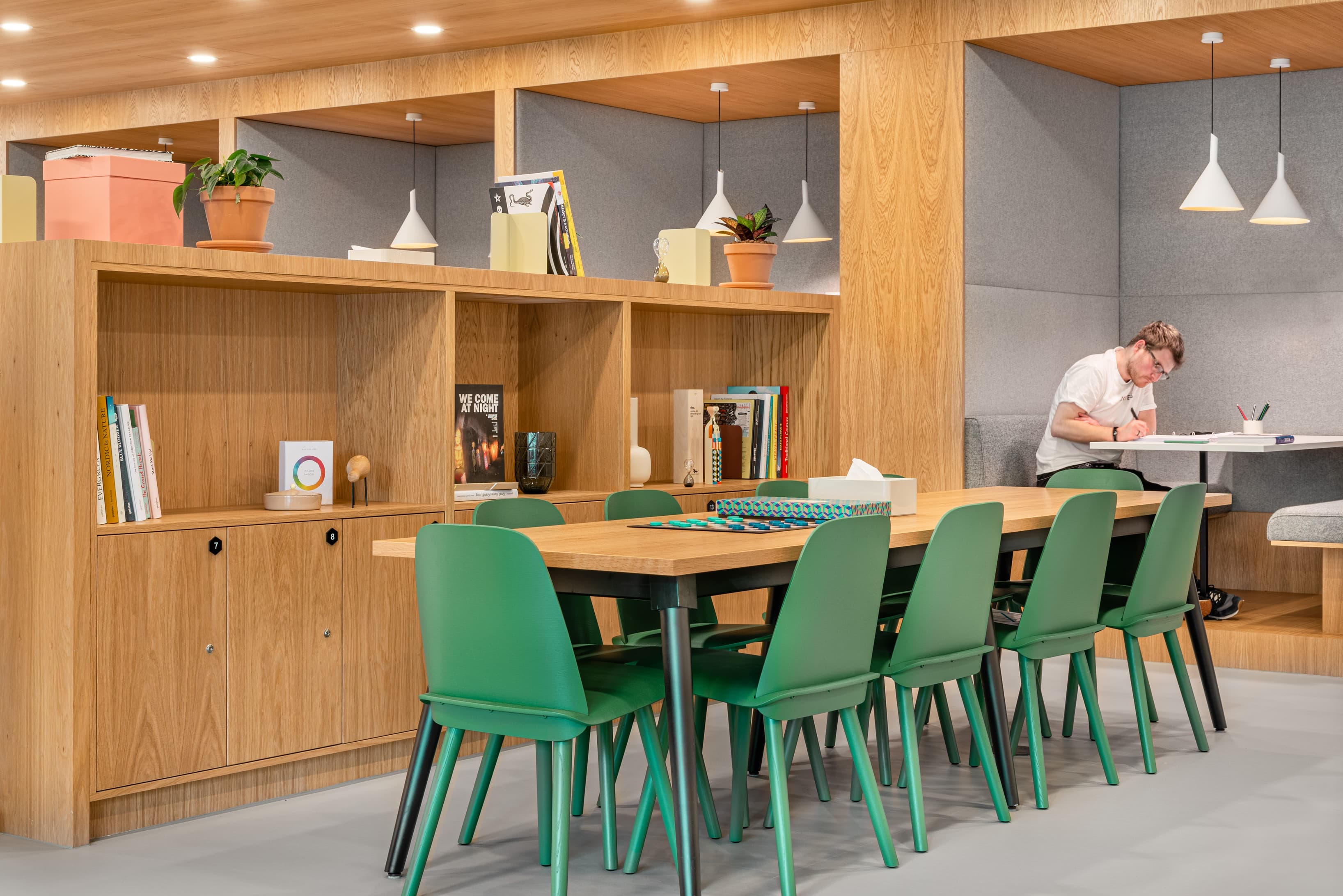 Reading, Waterside Drive image 8