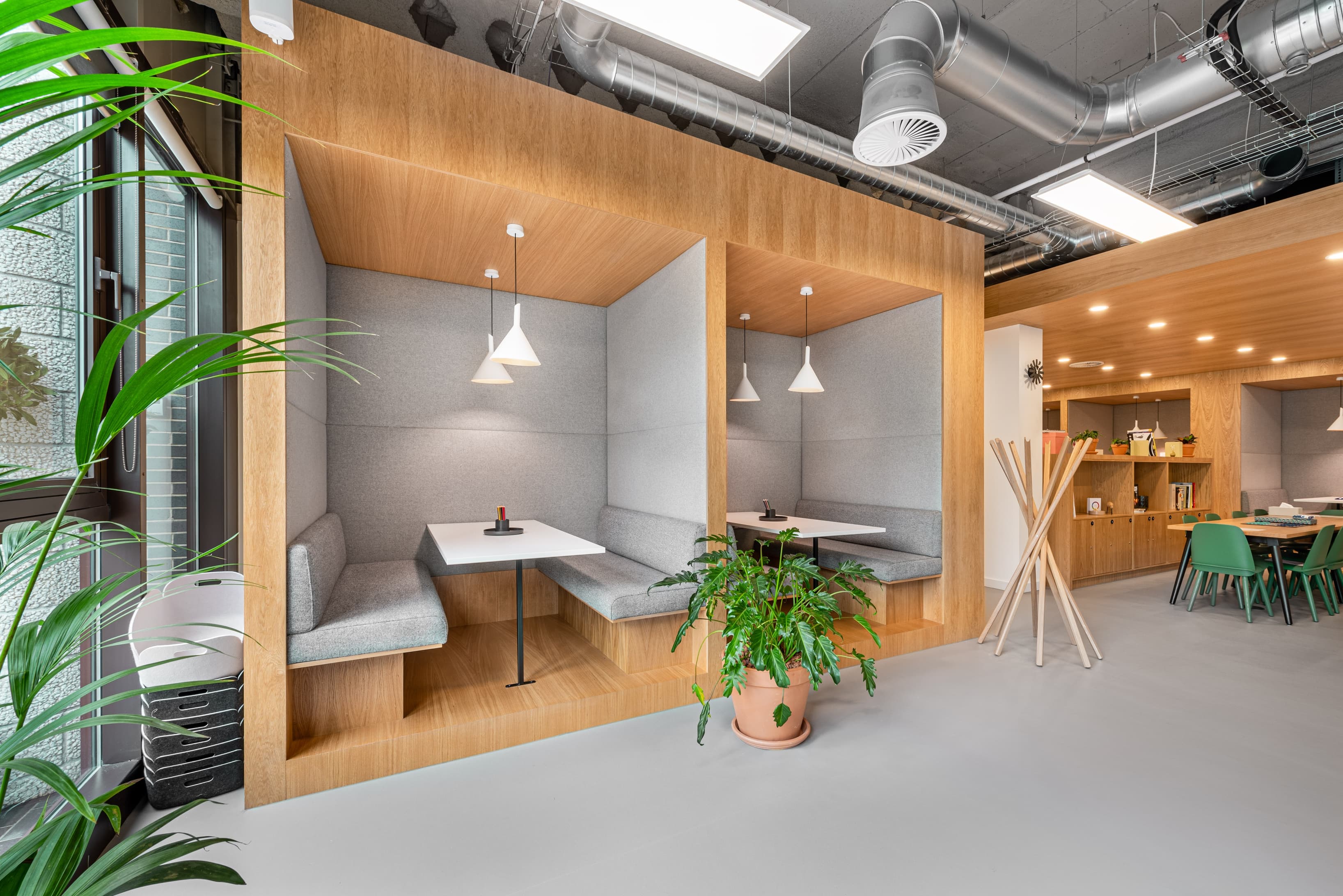 Reading, Waterside Drive image 3