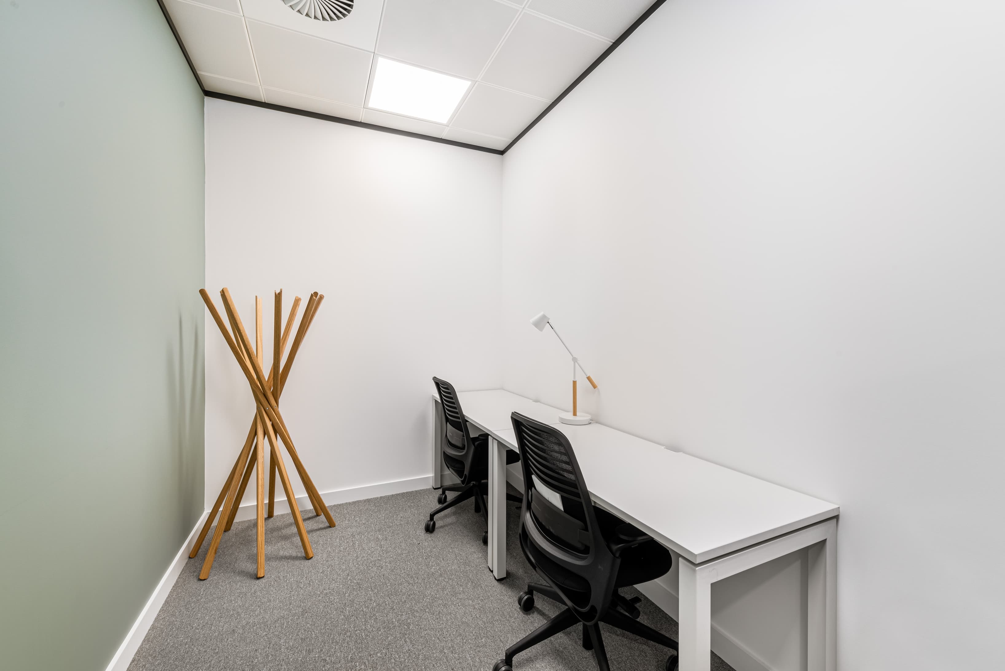 Reading, Waterside Drive image 5