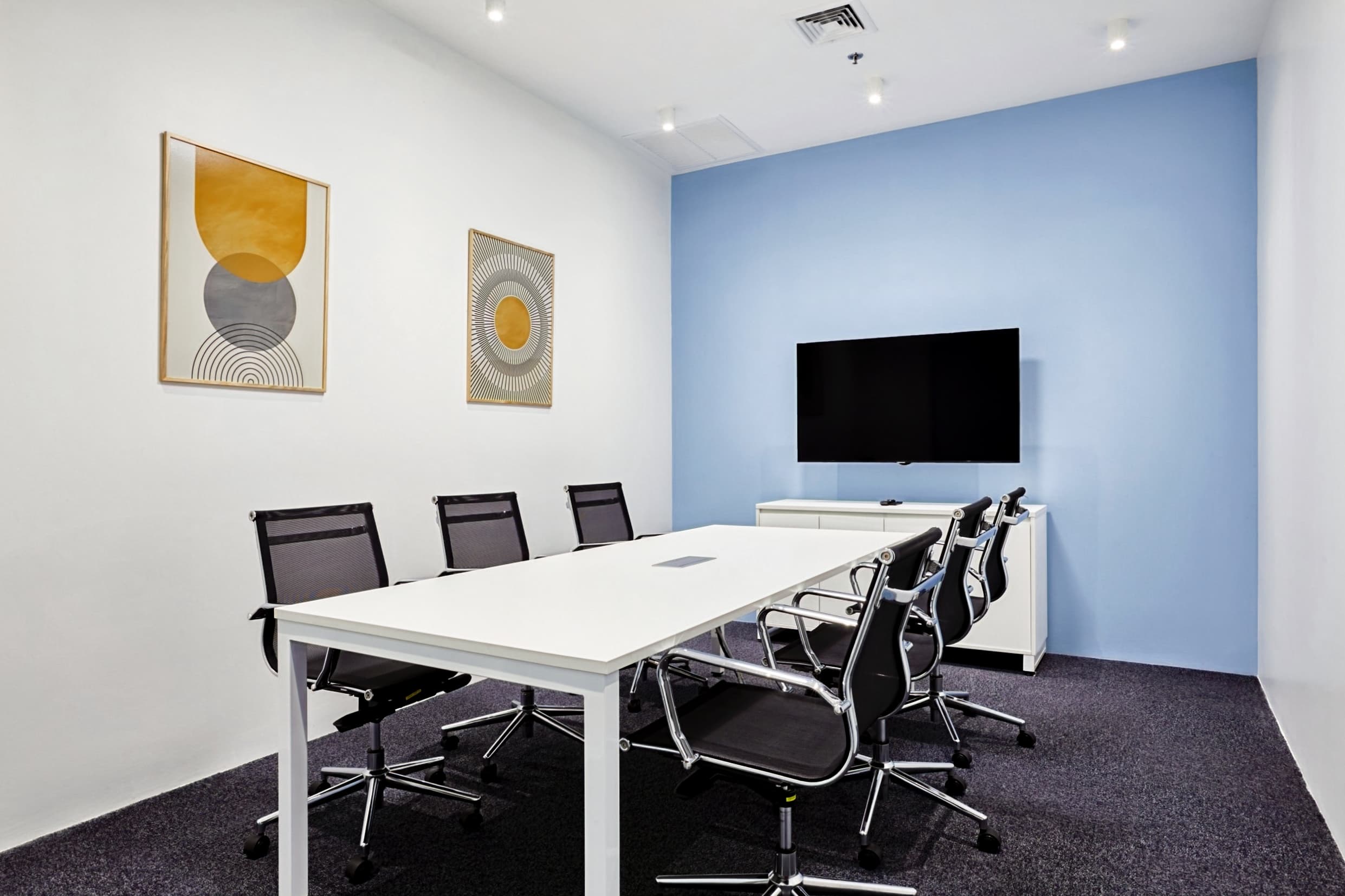 Bangkok, Sukhumvit Hills image 4