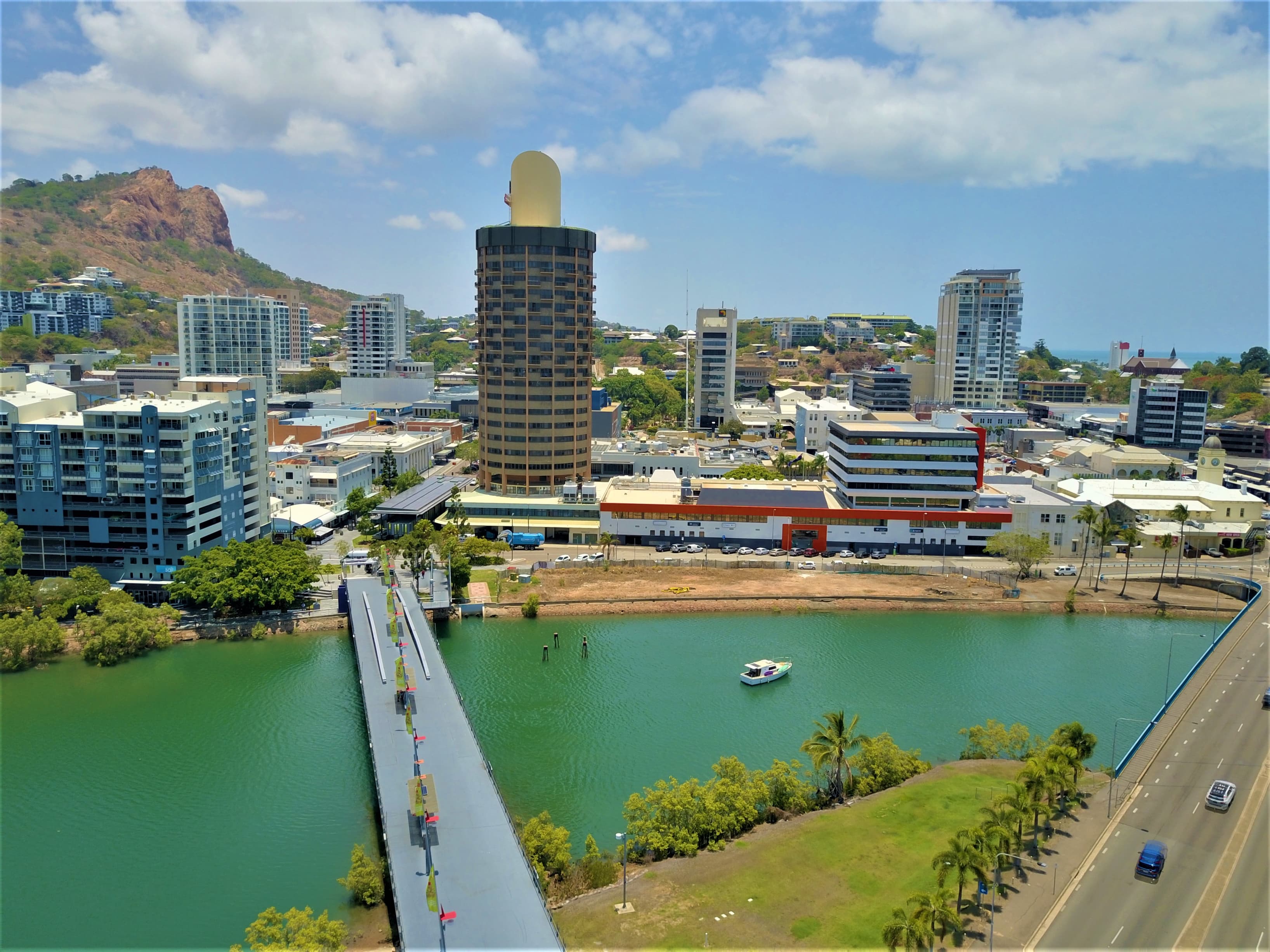 Townsville, Northtown image 9