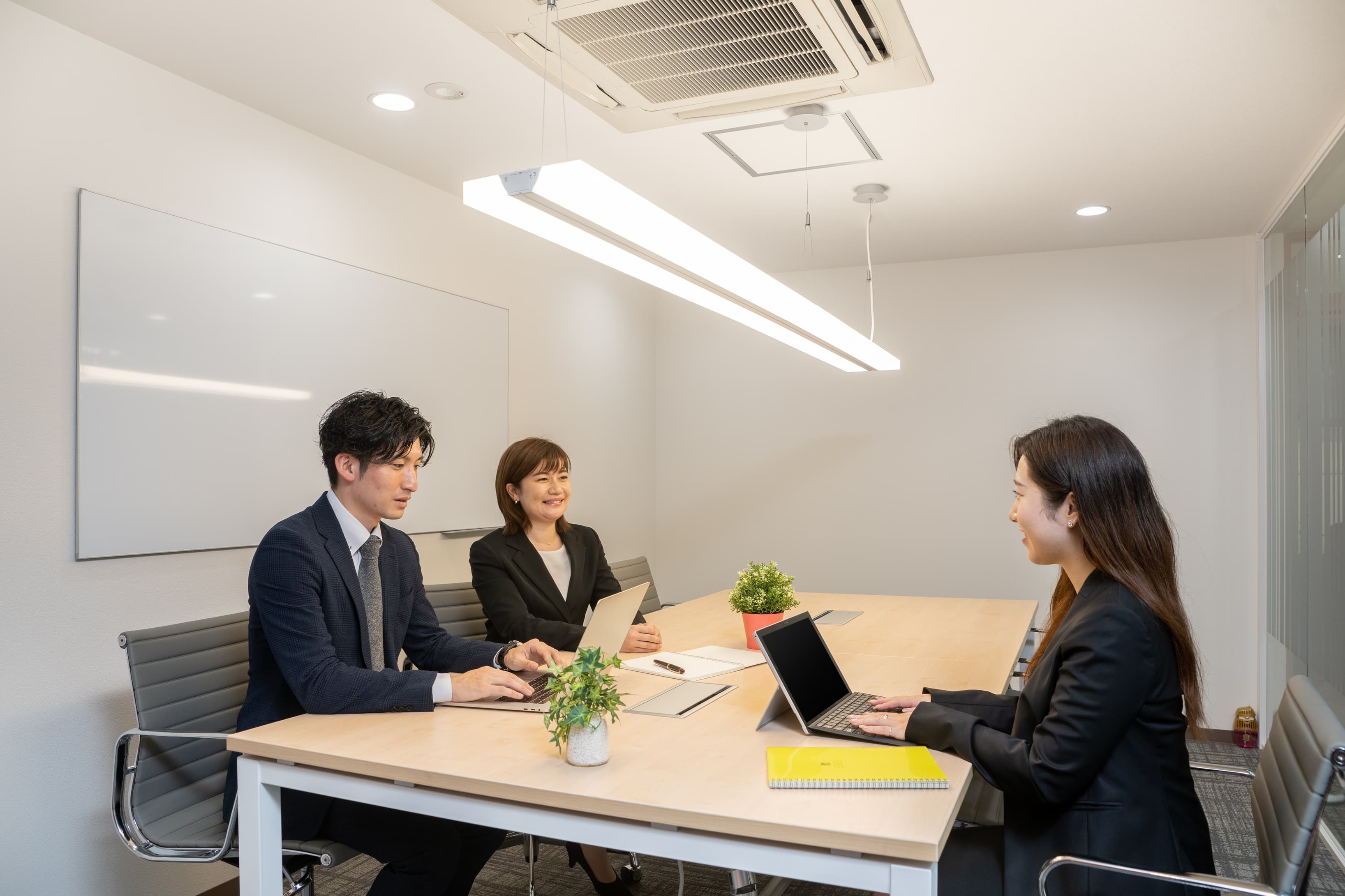 Osaka, Midosuji image 9