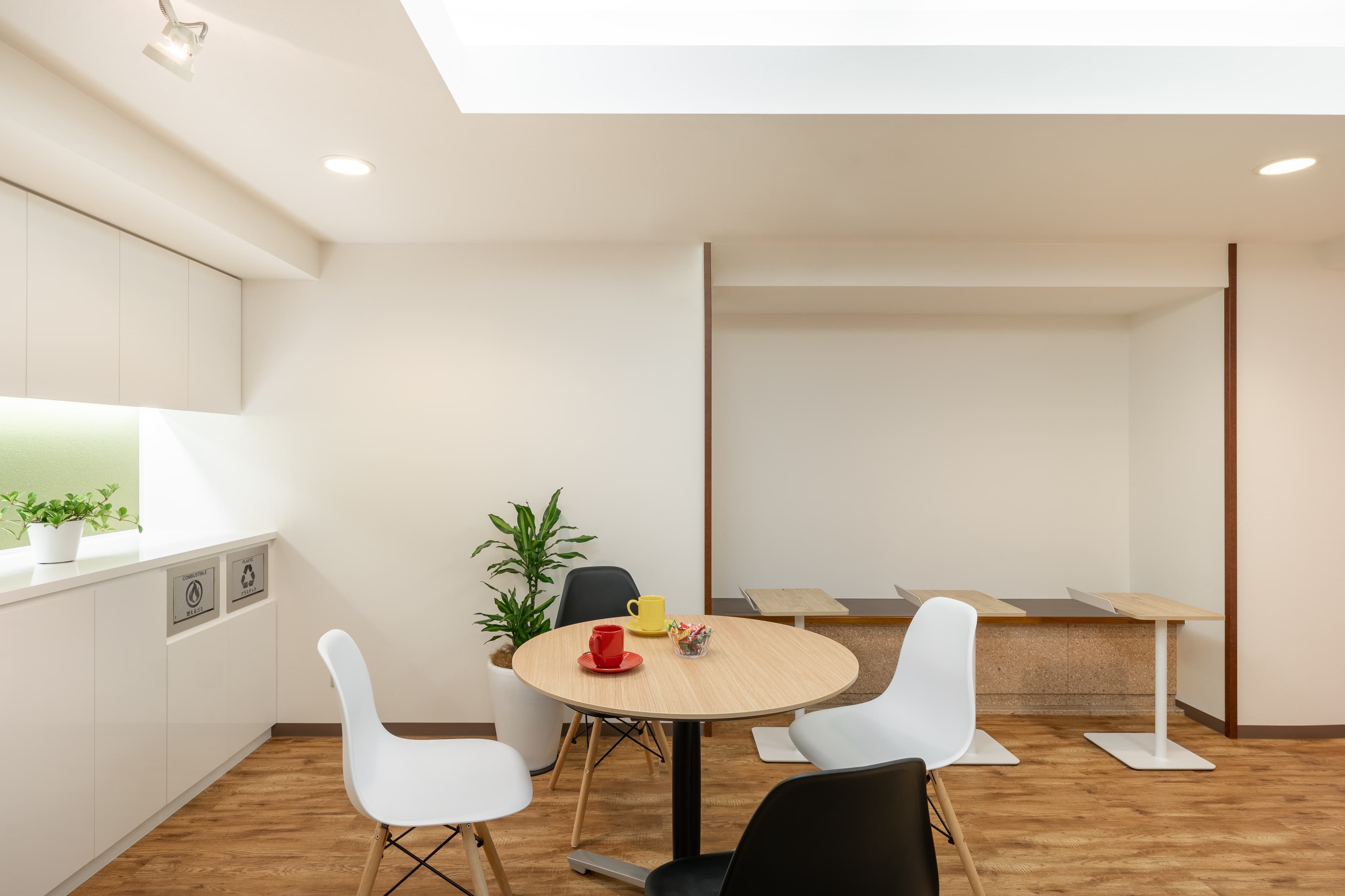 Osaka, Midosuji image 6