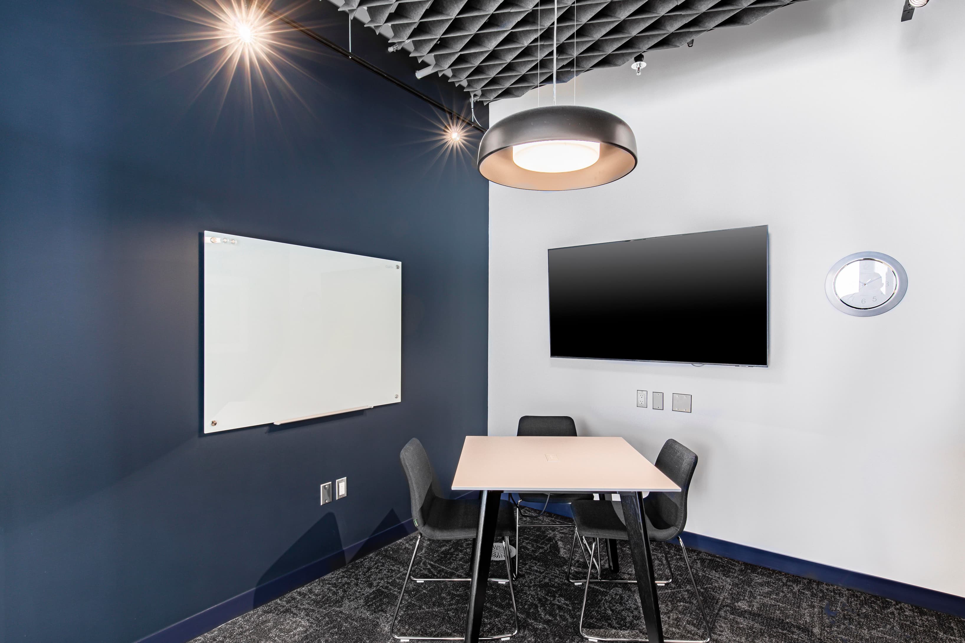 AB, Calgary - Telus Sky image 2