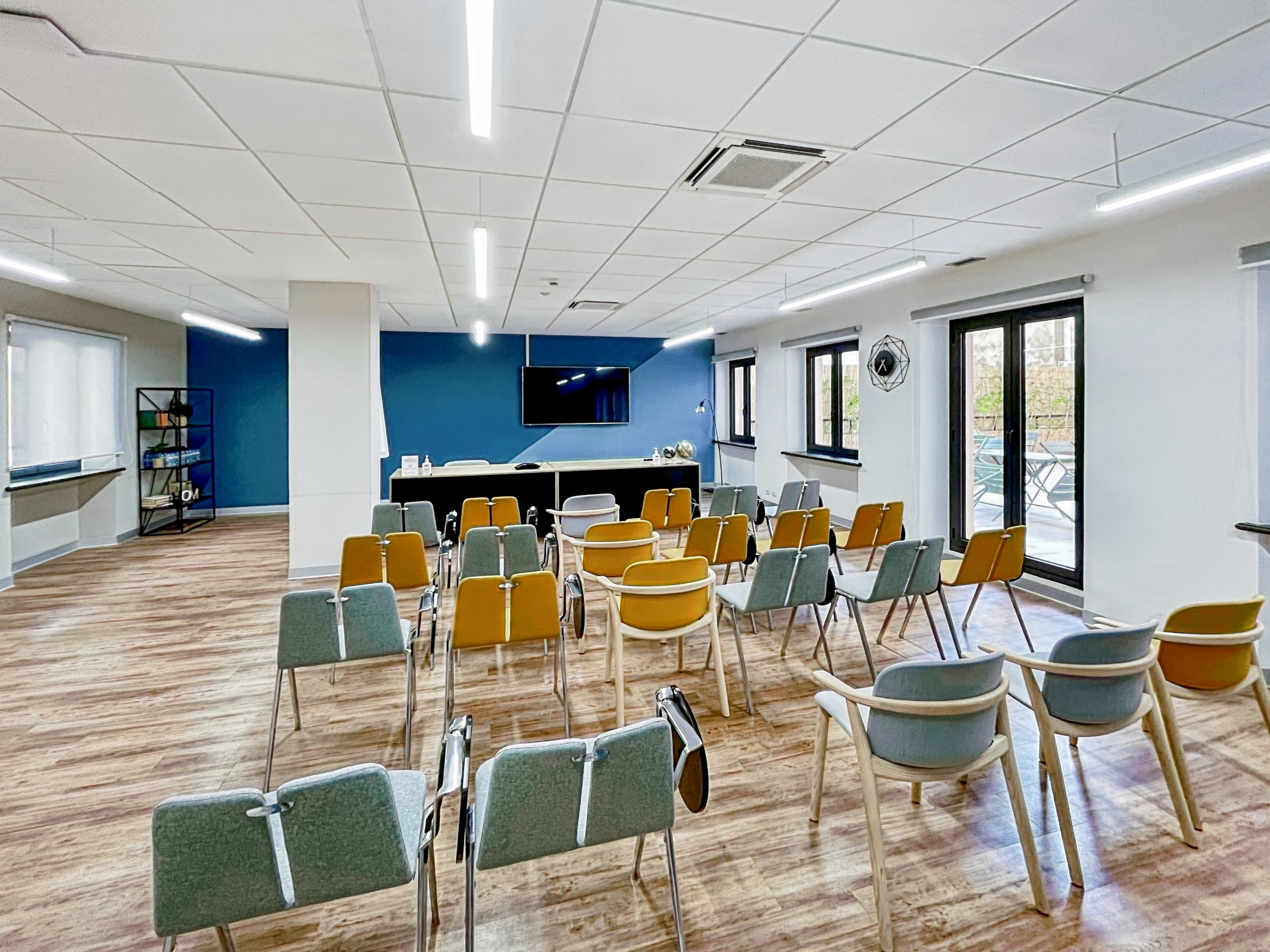 Cagliari, Carlo Felice image 11