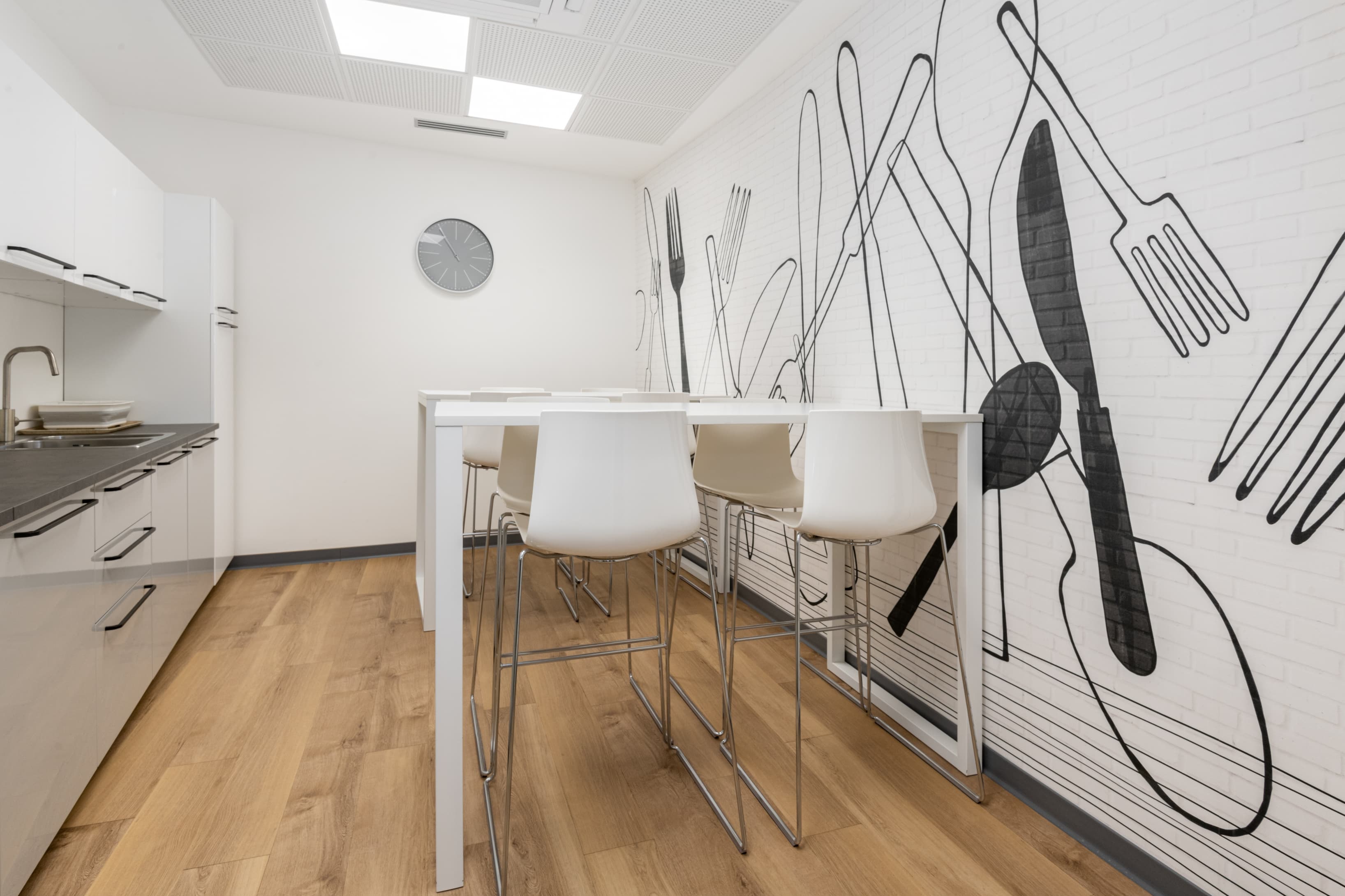 Milan, Zuretti Copernico image 10