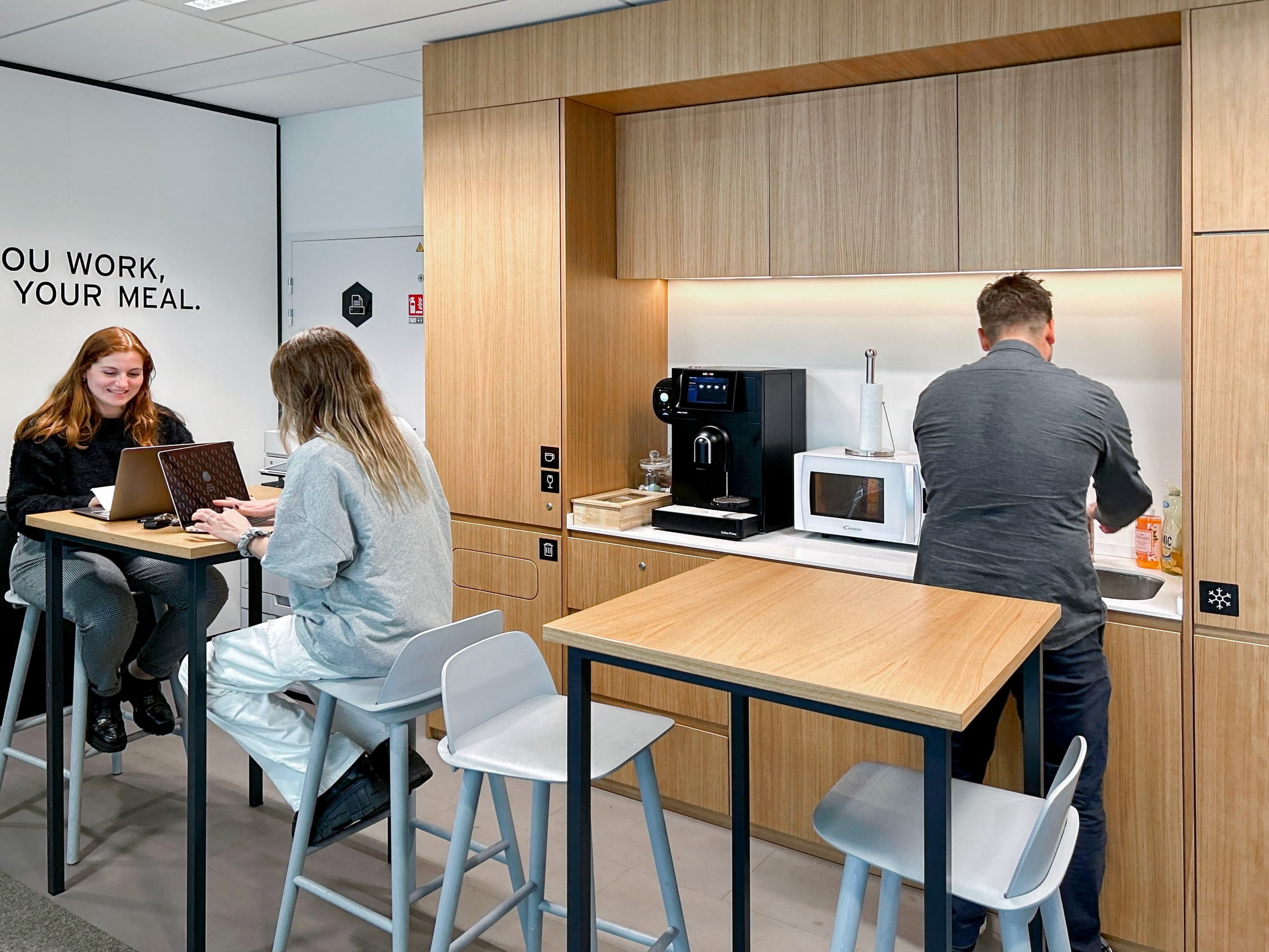 MARSEILLE, Spaces Boulevard Michelet image 7 MARSEILLE, Spaces Boulevard Michelet image 7