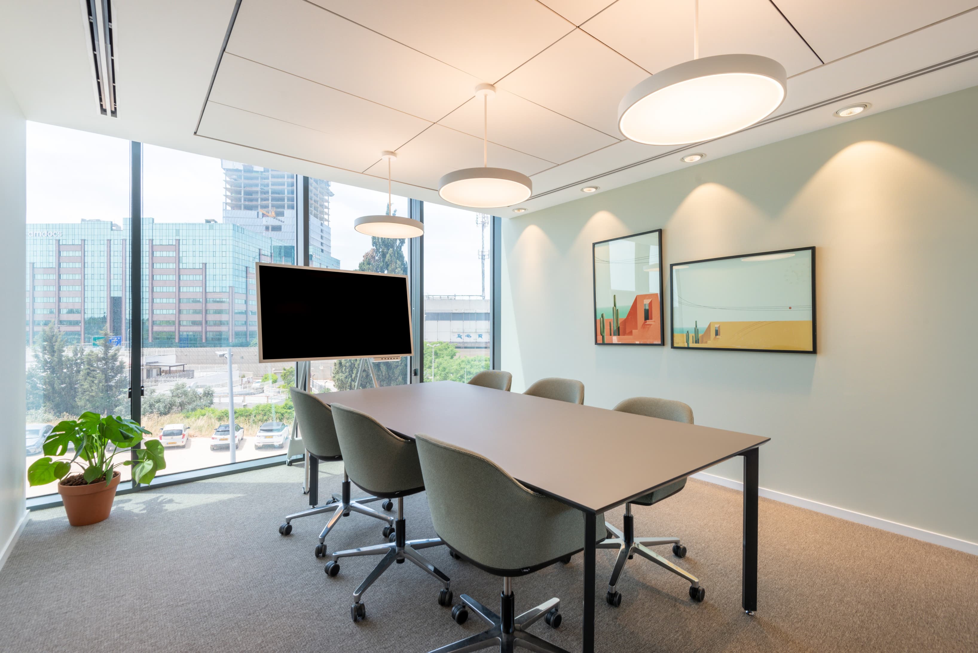 Kfar Saba, Spaces Menivim image 4