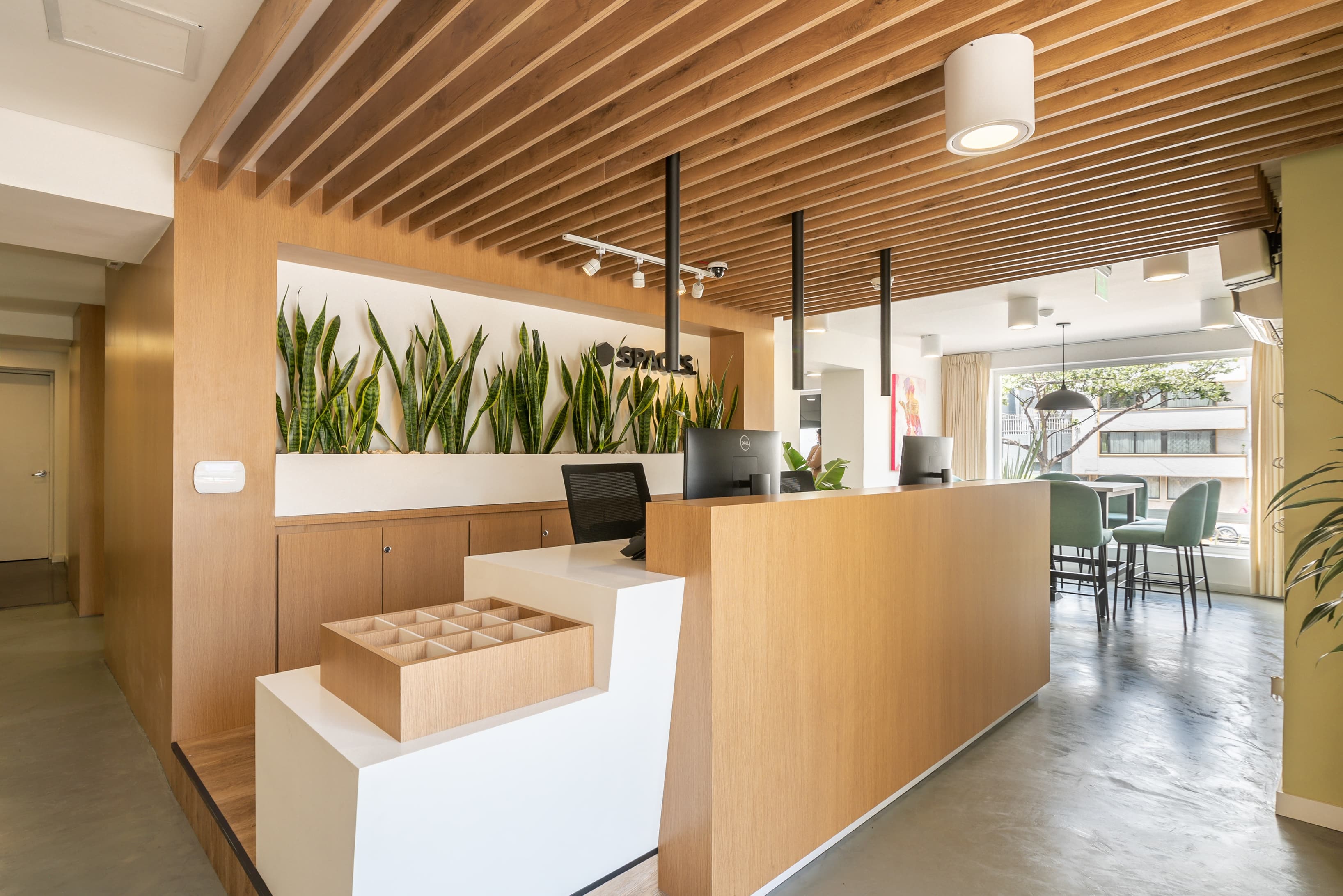 Bogota, Spaces Nogal image 11