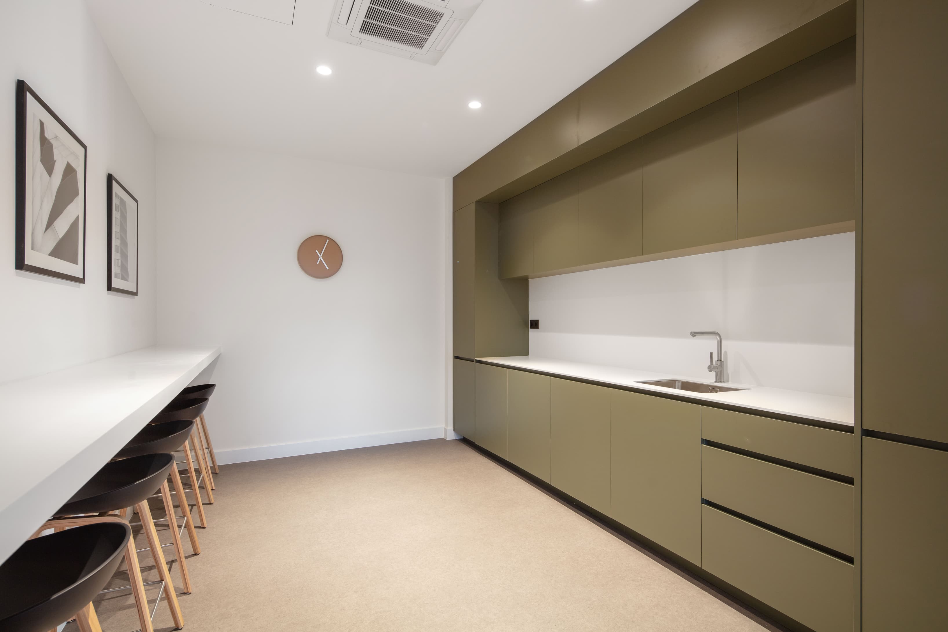 Oviedo, Mendizábal image 1 Oviedo, Mendizábal image 1